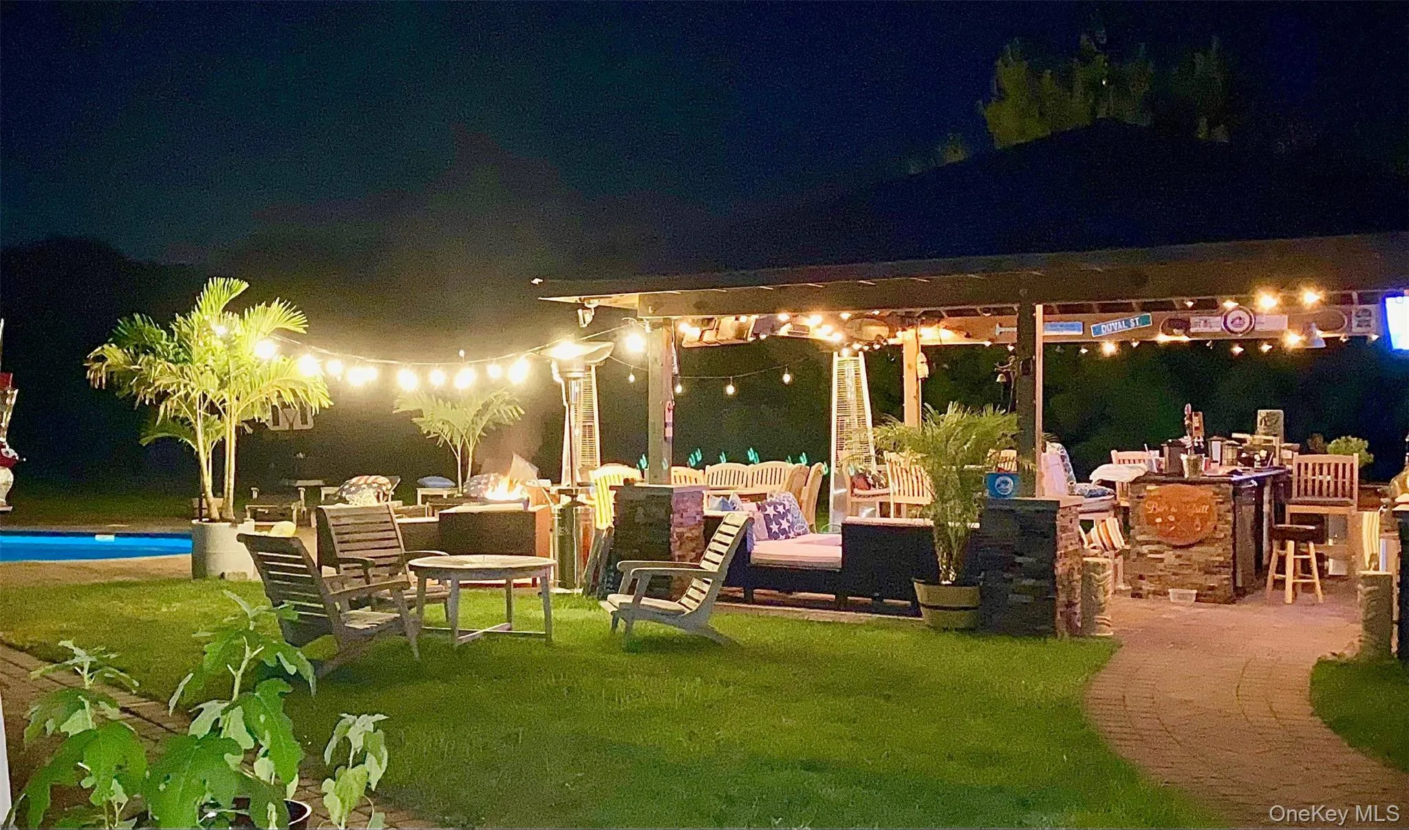 Gazebo at Night Gazebo at Night