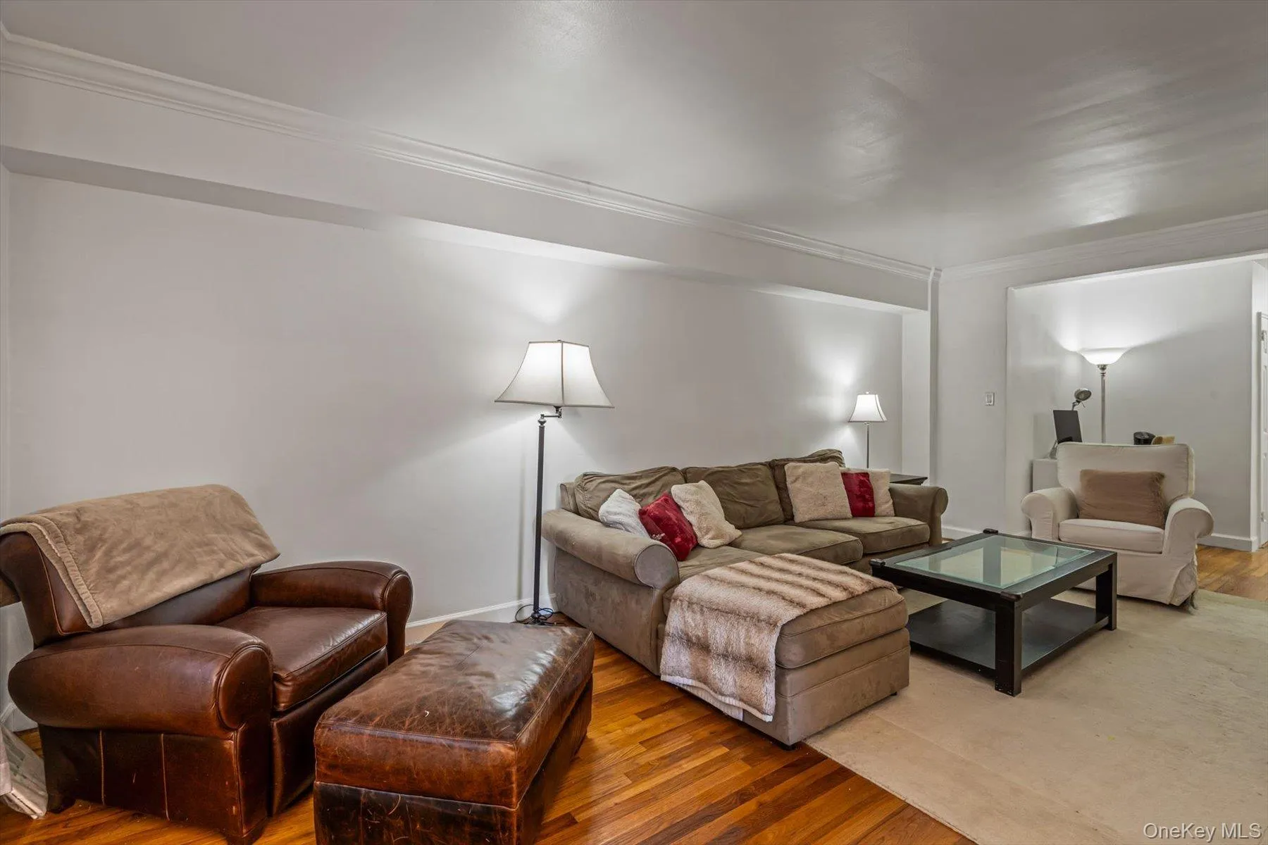 72-10 112th Street, New York, NY, 2 Bedrooms Bedrooms, 4 Rooms Rooms,1 BathroomBathrooms,Residential Lease,For Rent,112th,0,1026028 72-10 112th Street, New York, NY, 2 Bedrooms Bedrooms, 4 Rooms Rooms,1 BathroomBathrooms,Residential Lease,For Rent,112th,0,1026028