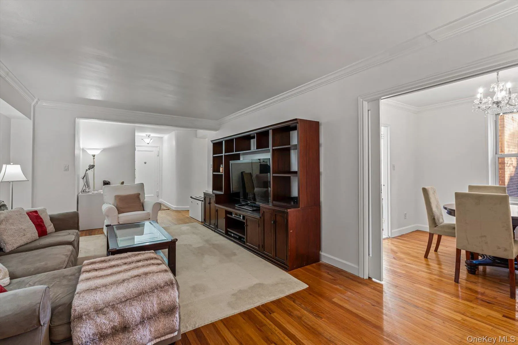 72-10 112th Street, New York, NY, 2 Bedrooms Bedrooms, 4 Rooms Rooms,1 BathroomBathrooms,Residential Lease,For Rent,112th,0,1026028 72-10 112th Street, New York, NY, 2 Bedrooms Bedrooms, 4 Rooms Rooms,1 BathroomBathrooms,Residential Lease,For Rent,112th,0,1026028