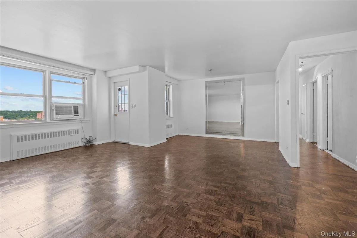 3135 Johnson Avenue, New York, NY, 4 Bedrooms Bedrooms, 6 Rooms Rooms,2 BathroomsBathrooms,Residential,For Rent,Johnson,0,1026029 3135 Johnson Avenue, New York, NY, 4 Bedrooms Bedrooms, 6 Rooms Rooms,2 BathroomsBathrooms,Residential,For Rent,Johnson,0,1026029