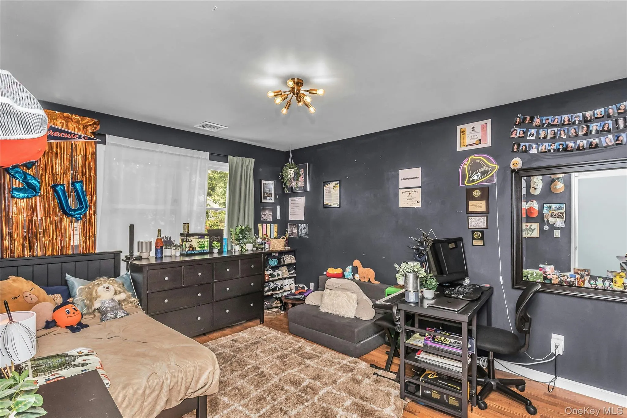 63 Teed Street, Huntington, NY, 4 Bedrooms Bedrooms, 7 Rooms Rooms,2 BathroomsBathrooms,Residential,For Rent,Teed,0,1026031 63 Teed Street, Huntington, NY, 4 Bedrooms Bedrooms, 7 Rooms Rooms,2 BathroomsBathrooms,Residential,For Rent,Teed,0,1026031