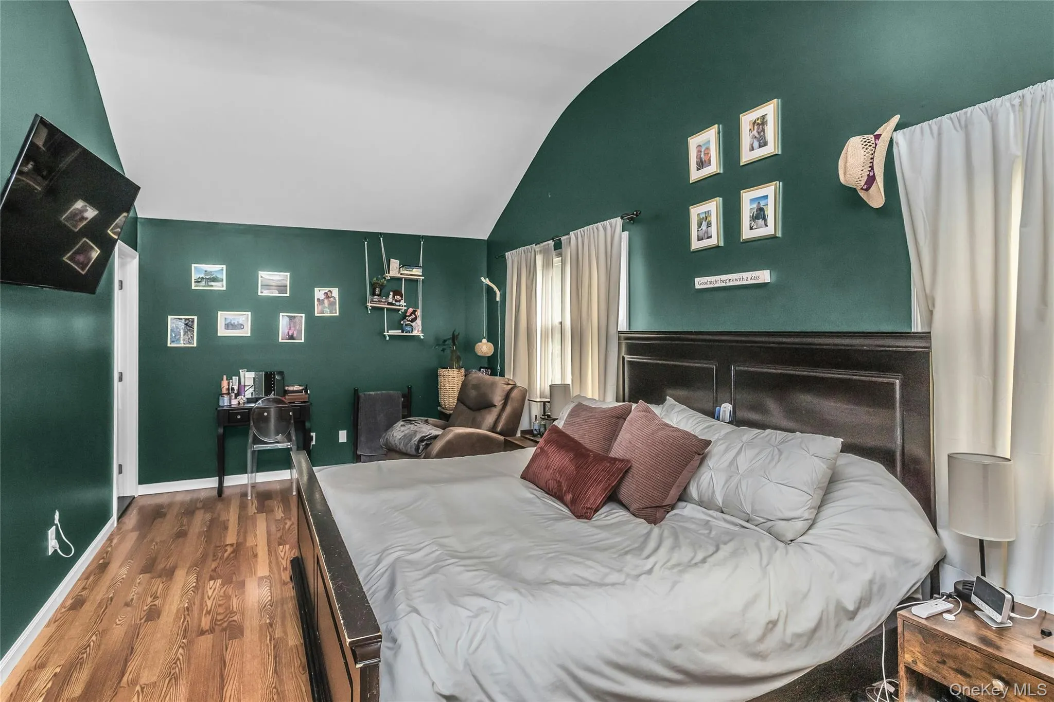 63 Teed Street, Huntington, NY, 4 Bedrooms Bedrooms, 7 Rooms Rooms,2 BathroomsBathrooms,Residential,For Rent,Teed,0,1026031 63 Teed Street, Huntington, NY, 4 Bedrooms Bedrooms, 7 Rooms Rooms,2 BathroomsBathrooms,Residential,For Rent,Teed,0,1026031
