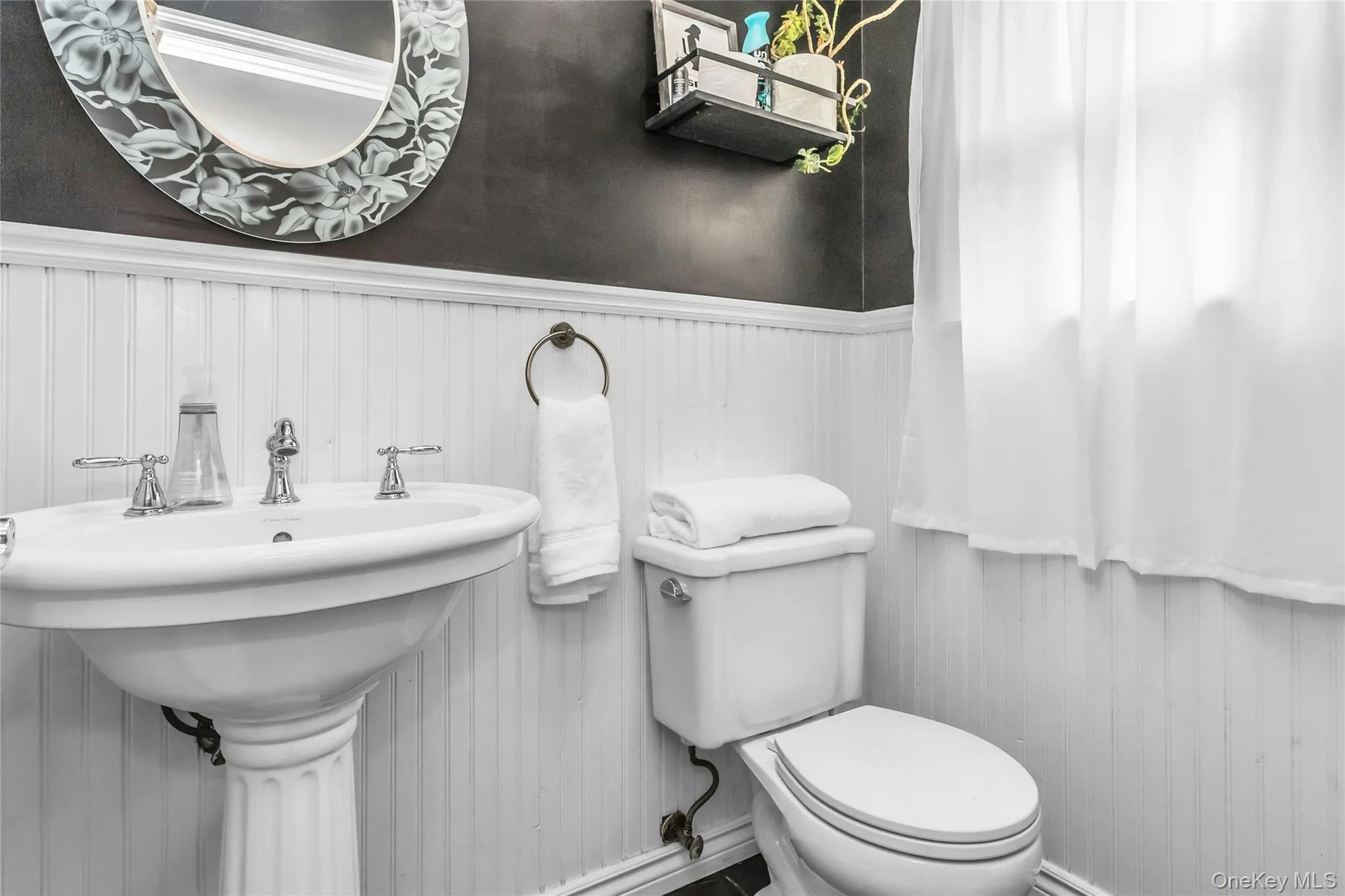 63 Teed Street, Huntington, NY, 4 Bedrooms Bedrooms, 7 Rooms Rooms,2 BathroomsBathrooms,Residential,For Rent,Teed,0,1026031 63 Teed Street, Huntington, NY, 4 Bedrooms Bedrooms, 7 Rooms Rooms,2 BathroomsBathrooms,Residential,For Rent,Teed,0,1026031