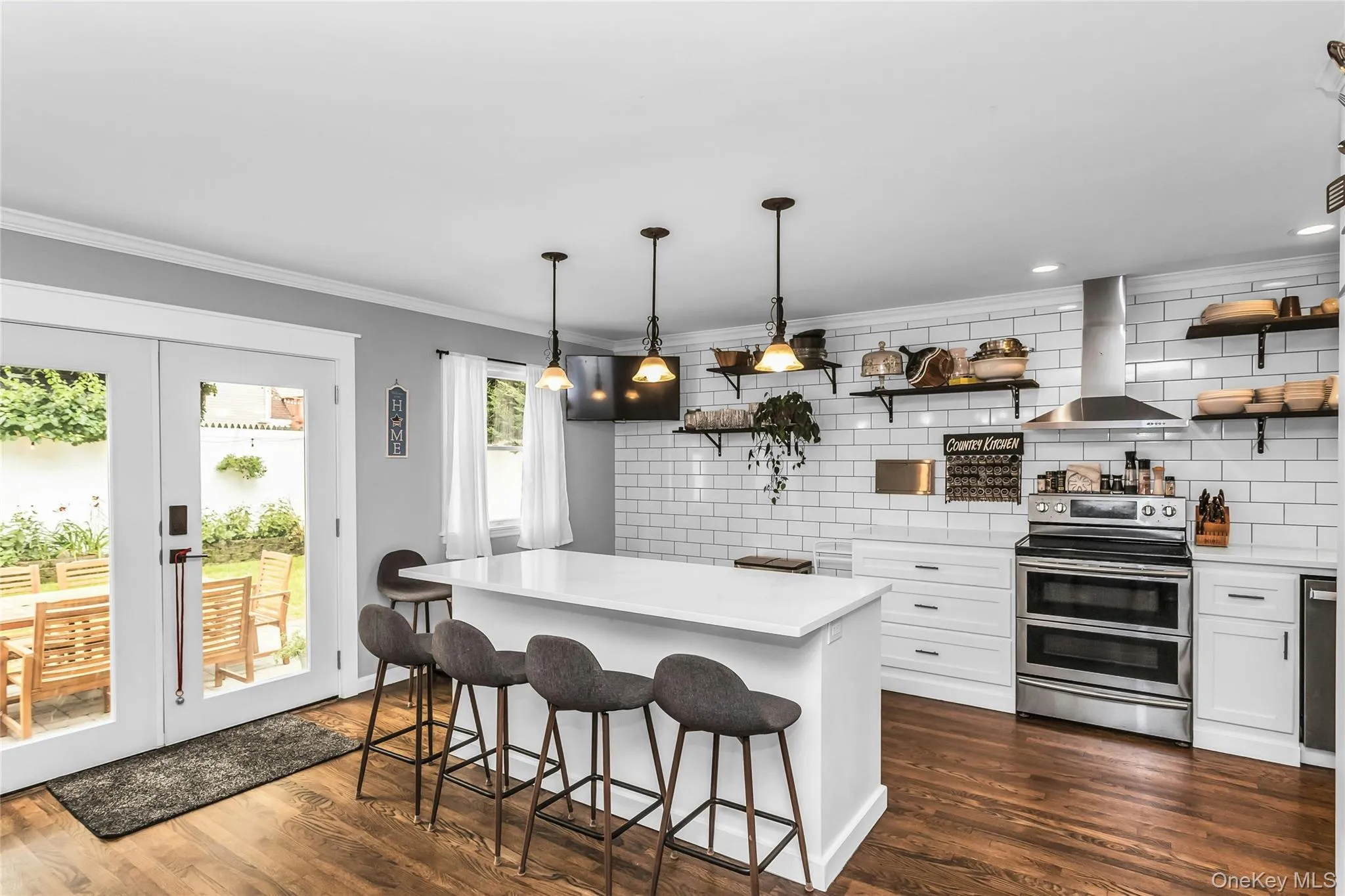 63 Teed Street, Huntington, NY, 4 Bedrooms Bedrooms, 7 Rooms Rooms,2 BathroomsBathrooms,Residential,For Rent,Teed,0,1026031 63 Teed Street, Huntington, NY, 4 Bedrooms Bedrooms, 7 Rooms Rooms,2 BathroomsBathrooms,Residential,For Rent,Teed,0,1026031