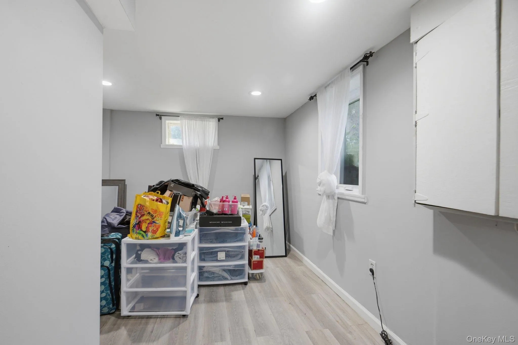 22 Wasson Drive, Poughkeepsie, NY, 3 Bedrooms Bedrooms, 7 Rooms Rooms,2 BathroomsBathrooms,Residential,For Rent,Wasson Drive,0,1026037 22 Wasson Drive, Poughkeepsie, NY, 3 Bedrooms Bedrooms, 7 Rooms Rooms,2 BathroomsBathrooms,Residential,For Rent,Wasson Drive,0,1026037