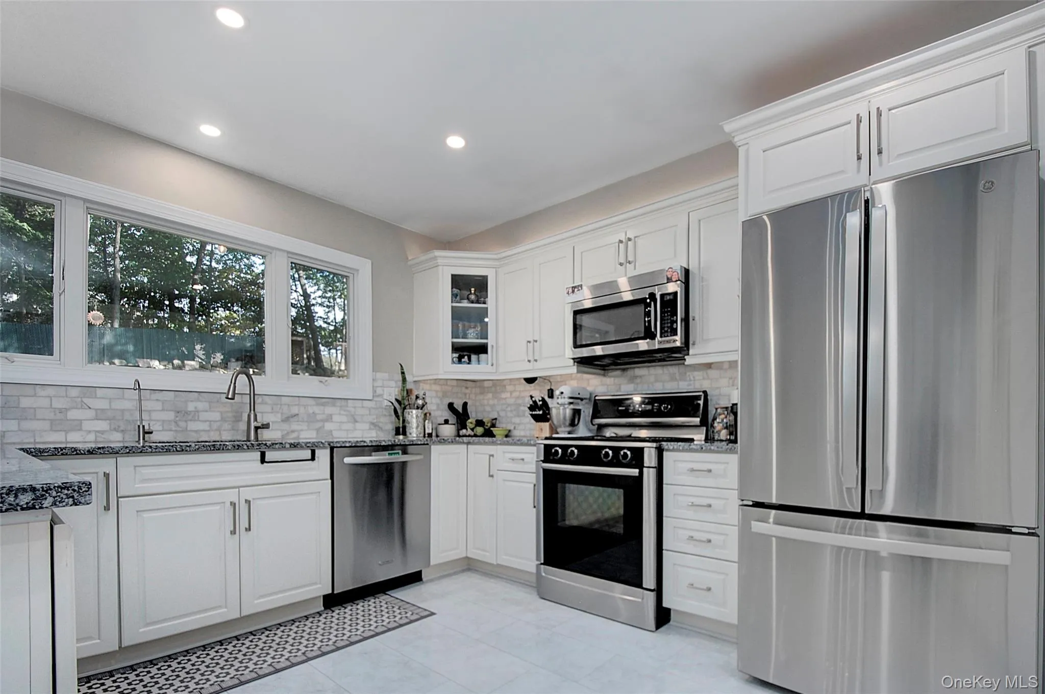 9 Prospect Place, Ramapo, NY, 5 Bedrooms Bedrooms, 10 Rooms Rooms,2 BathroomsBathrooms,Residential,For Rent,Prospect,0,1026040 9 Prospect Place, Ramapo, NY, 5 Bedrooms Bedrooms, 10 Rooms Rooms,2 BathroomsBathrooms,Residential,For Rent,Prospect,0,1026040