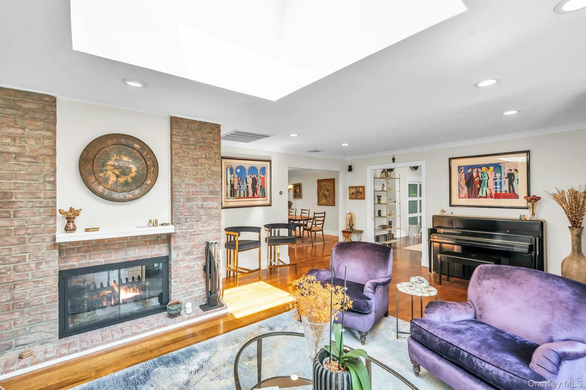 18 Regent Place, North Hempstead, NY, 5 Bedrooms Bedrooms, 11 Rooms Rooms,4 BathroomsBathrooms,Residential,For Rent,Regent,0,1026041 18 Regent Place, North Hempstead, NY, 5 Bedrooms Bedrooms, 11 Rooms Rooms,4 BathroomsBathrooms,Residential,For Rent,Regent,0,1026041