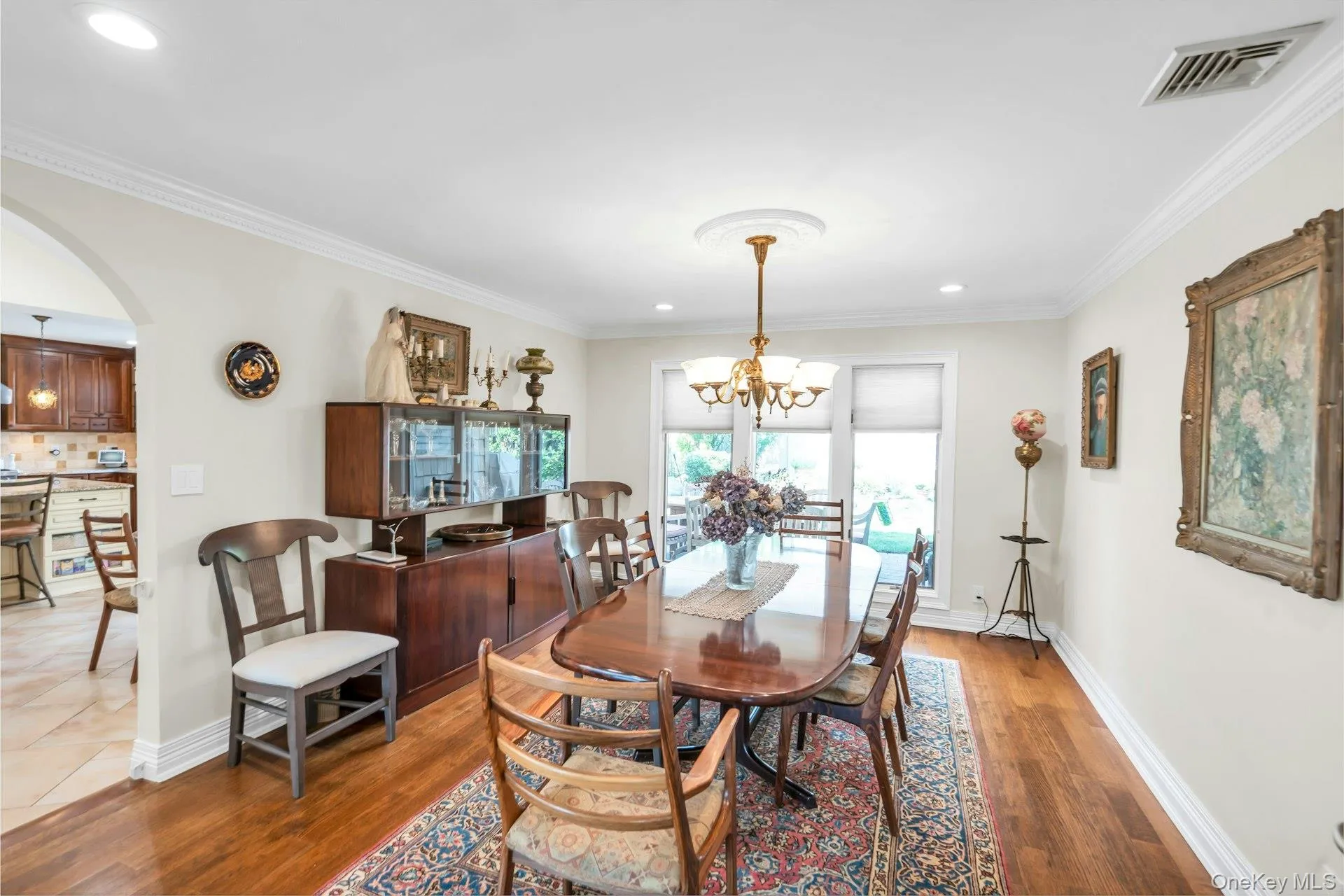 18 Regent Place, North Hempstead, NY, 5 Bedrooms Bedrooms, 11 Rooms Rooms,4 BathroomsBathrooms,Residential,For Rent,Regent,0,1026041 18 Regent Place, North Hempstead, NY, 5 Bedrooms Bedrooms, 11 Rooms Rooms,4 BathroomsBathrooms,Residential,For Rent,Regent,0,1026041