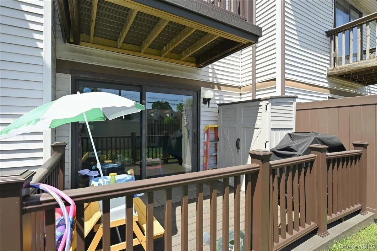 16 Balsam Court, Hempstead, NY, 2 Bedrooms Bedrooms, 5 Rooms Rooms,1 BathroomBathrooms,Residential,For Rent,Balsam,0,1026043 16 Balsam Court, Hempstead, NY, 2 Bedrooms Bedrooms, 5 Rooms Rooms,1 BathroomBathrooms,Residential,For Rent,Balsam,0,1026043