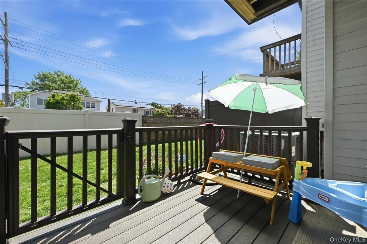 16 Balsam Court, Hempstead, NY, 2 Bedrooms Bedrooms, 5 Rooms Rooms,1 BathroomBathrooms,Residential,For Rent,Balsam,0,1026043 16 Balsam Court, Hempstead, NY, 2 Bedrooms Bedrooms, 5 Rooms Rooms,1 BathroomBathrooms,Residential,For Rent,Balsam,0,1026043