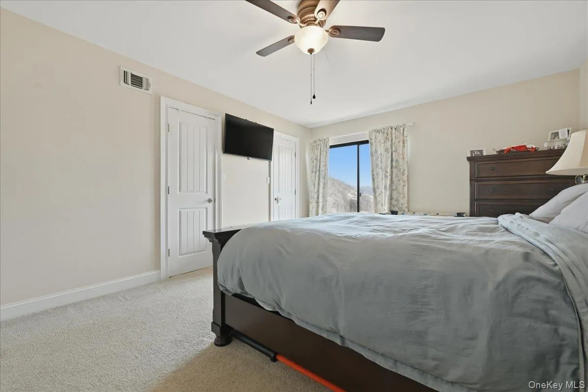 16 Balsam Court, Hempstead, NY, 2 Bedrooms Bedrooms, 5 Rooms Rooms,1 BathroomBathrooms,Residential,For Rent,Balsam,0,1026043 16 Balsam Court, Hempstead, NY, 2 Bedrooms Bedrooms, 5 Rooms Rooms,1 BathroomBathrooms,Residential,For Rent,Balsam,0,1026043