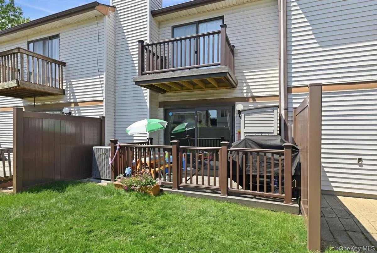 16 Balsam Court, Hempstead, NY, 2 Bedrooms Bedrooms, 5 Rooms Rooms,1 BathroomBathrooms,Residential,For Rent,Balsam,0,1026043 16 Balsam Court, Hempstead, NY, 2 Bedrooms Bedrooms, 5 Rooms Rooms,1 BathroomBathrooms,Residential,For Rent,Balsam,0,1026043