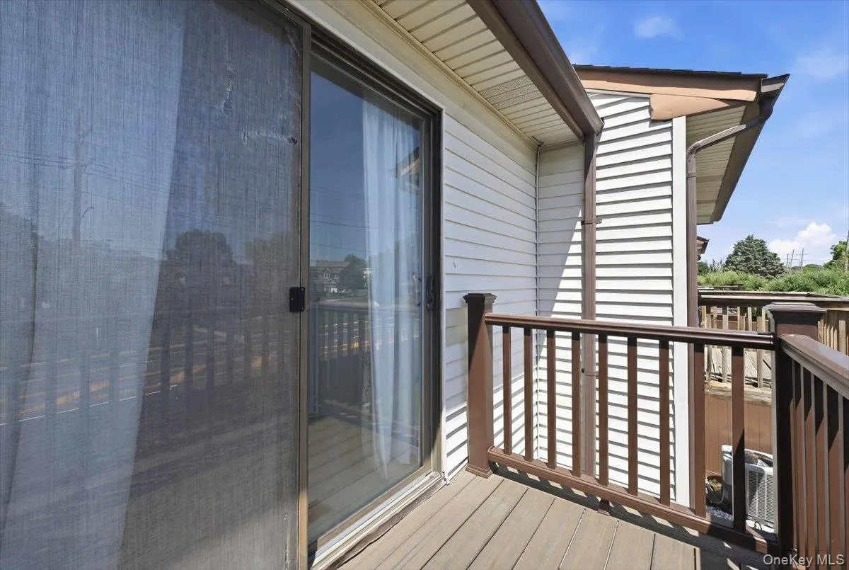 16 Balsam Court, Hempstead, NY, 2 Bedrooms Bedrooms, 5 Rooms Rooms,1 BathroomBathrooms,Residential,For Rent,Balsam,0,1026043 16 Balsam Court, Hempstead, NY, 2 Bedrooms Bedrooms, 5 Rooms Rooms,1 BathroomBathrooms,Residential,For Rent,Balsam,0,1026043