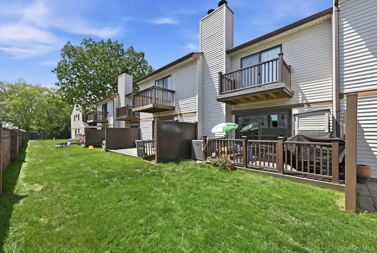 16 Balsam Court, Hempstead, NY, 2 Bedrooms Bedrooms, 5 Rooms Rooms,1 BathroomBathrooms,Residential,For Rent,Balsam,0,1026043 16 Balsam Court, Hempstead, NY, 2 Bedrooms Bedrooms, 5 Rooms Rooms,1 BathroomBathrooms,Residential,For Rent,Balsam,0,1026043
