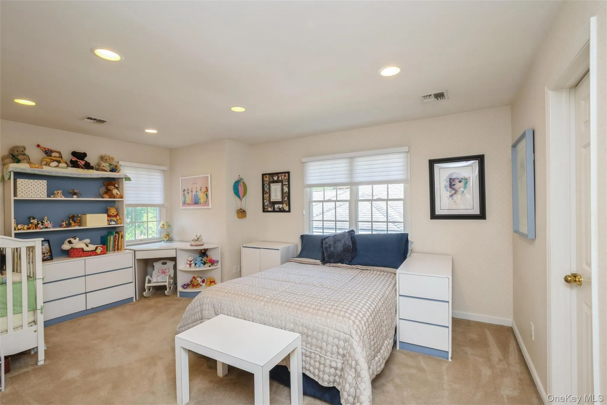 103 Redan Drive, Smithtown, NY, 4 Bedrooms Bedrooms, 10 Rooms Rooms,3 BathroomsBathrooms,Residential,For Rent,Redan,0,1026048 103 Redan Drive, Smithtown, NY, 4 Bedrooms Bedrooms, 10 Rooms Rooms,3 BathroomsBathrooms,Residential,For Rent,Redan,0,1026048