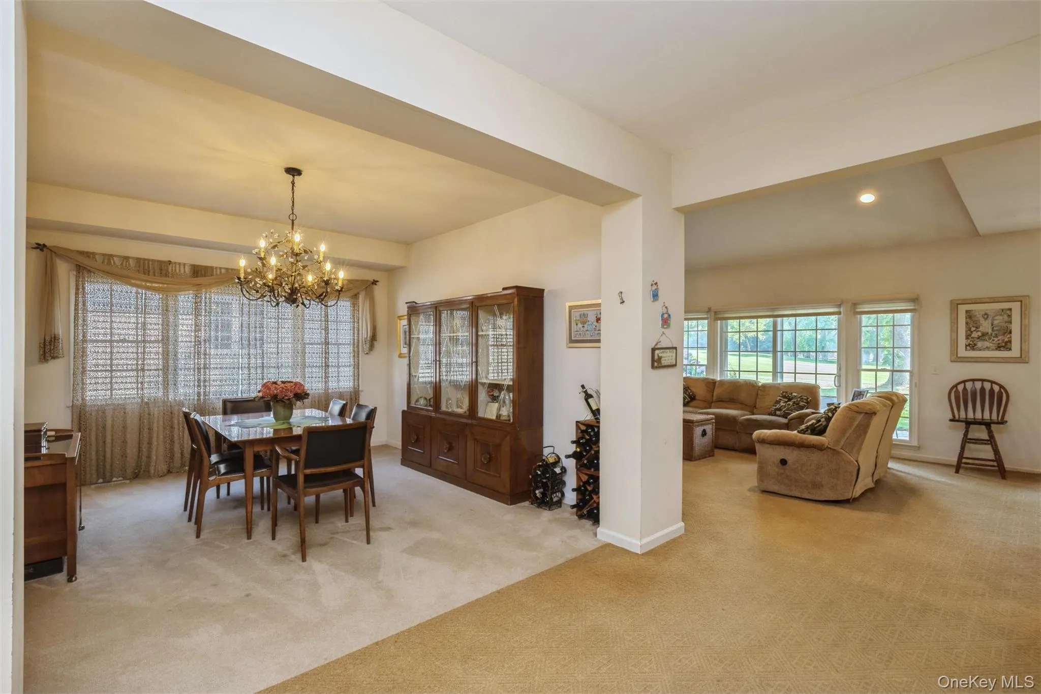 103 Redan Drive, Smithtown, NY, 4 Bedrooms Bedrooms, 10 Rooms Rooms,3 BathroomsBathrooms,Residential,For Rent,Redan,0,1026048 103 Redan Drive, Smithtown, NY, 4 Bedrooms Bedrooms, 10 Rooms Rooms,3 BathroomsBathrooms,Residential,For Rent,Redan,0,1026048