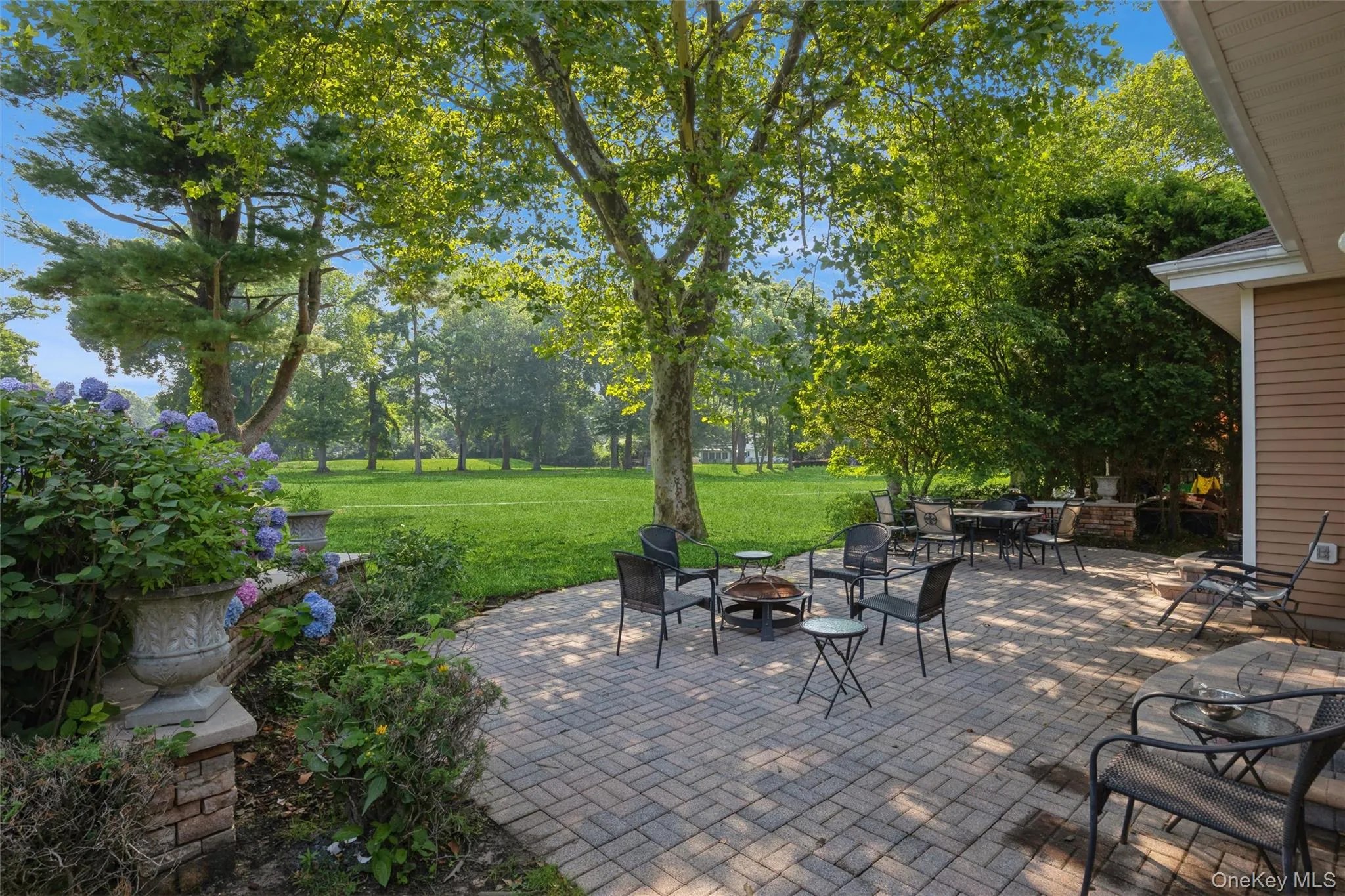 103 Redan Drive, Smithtown, NY, 4 Bedrooms Bedrooms, 10 Rooms Rooms,3 BathroomsBathrooms,Residential,For Rent,Redan,0,1026048 103 Redan Drive, Smithtown, NY, 4 Bedrooms Bedrooms, 10 Rooms Rooms,3 BathroomsBathrooms,Residential,For Rent,Redan,0,1026048