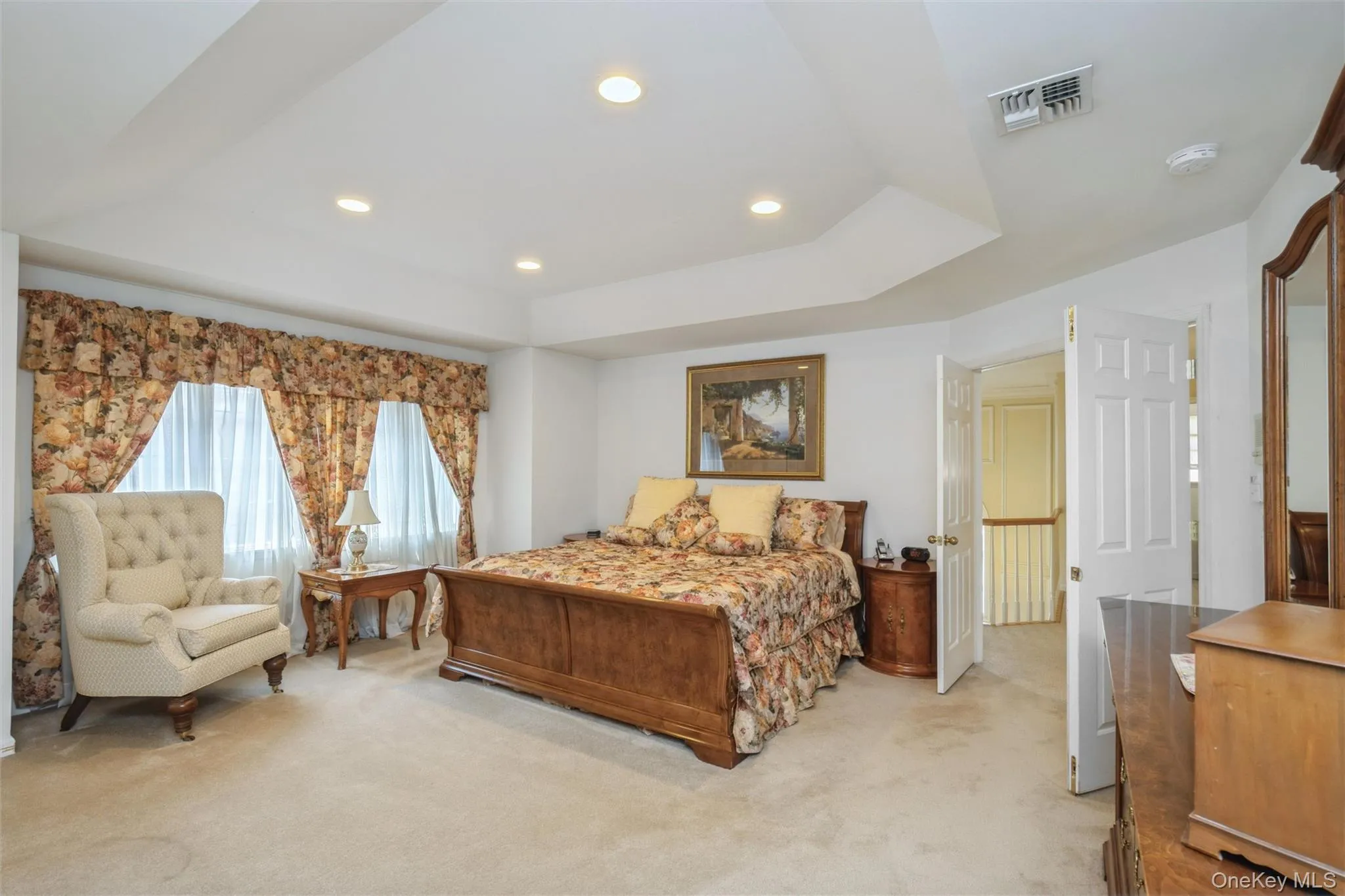103 Redan Drive, Smithtown, NY, 4 Bedrooms Bedrooms, 10 Rooms Rooms,3 BathroomsBathrooms,Residential,For Rent,Redan,0,1026048 103 Redan Drive, Smithtown, NY, 4 Bedrooms Bedrooms, 10 Rooms Rooms,3 BathroomsBathrooms,Residential,For Rent,Redan,0,1026048