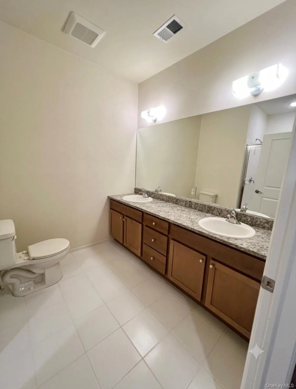 79 Willow Circle, Brookhaven, NY, 2 Bedrooms Bedrooms, 5 Rooms Rooms,2 BathroomsBathrooms,Residential,For Rent,Willow,0,1026052 79 Willow Circle, Brookhaven, NY, 2 Bedrooms Bedrooms, 5 Rooms Rooms,2 BathroomsBathrooms,Residential,For Rent,Willow,0,1026052