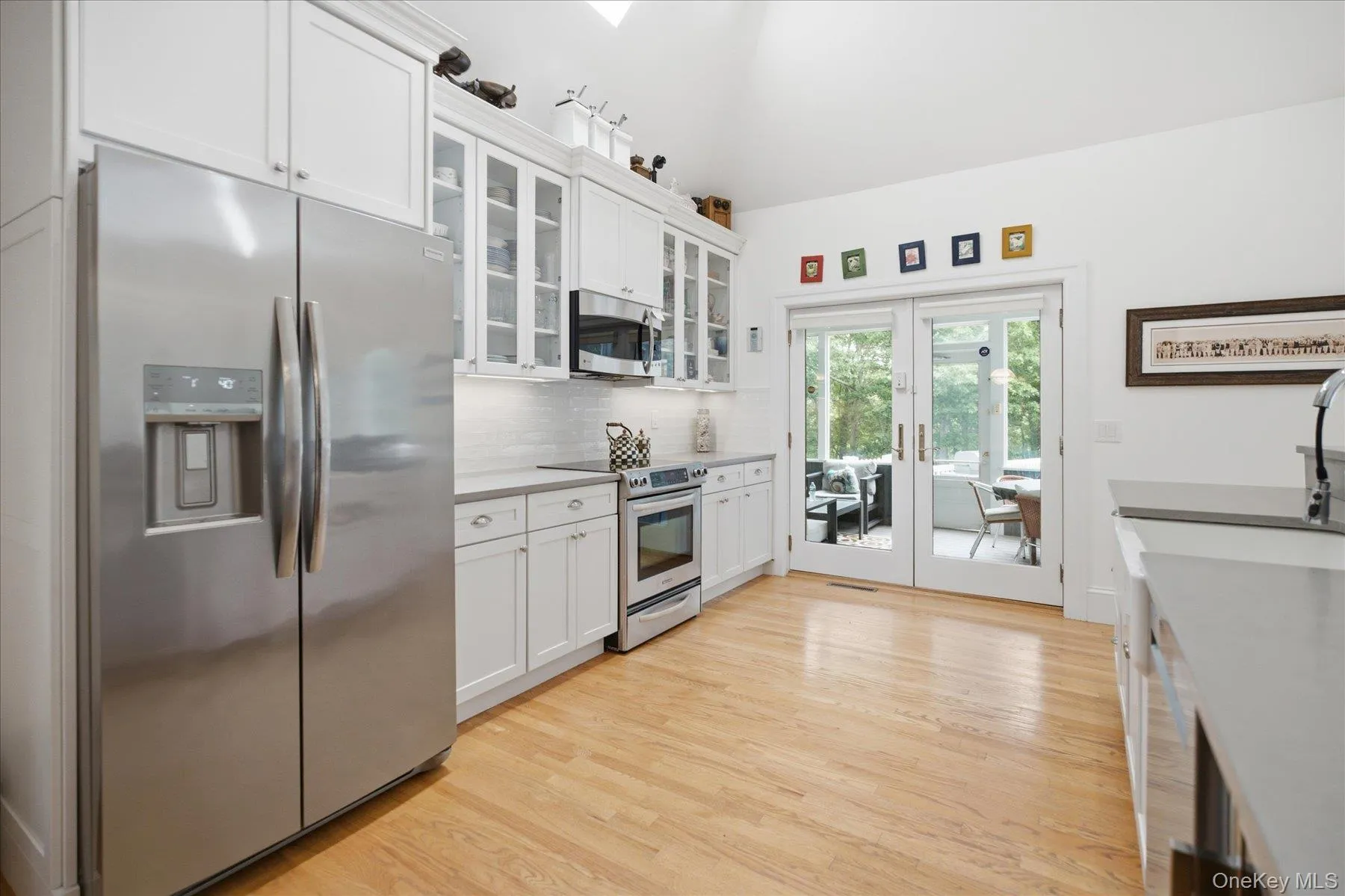 90 Lakeside Lane, Southampton, NY, 4 Bedrooms Bedrooms, 9 Rooms Rooms,3 BathroomsBathrooms,Residential,For Rent,Lakeside,0,1026057 90 Lakeside Lane, Southampton, NY, 4 Bedrooms Bedrooms, 9 Rooms Rooms,3 BathroomsBathrooms,Residential,For Rent,Lakeside,0,1026057