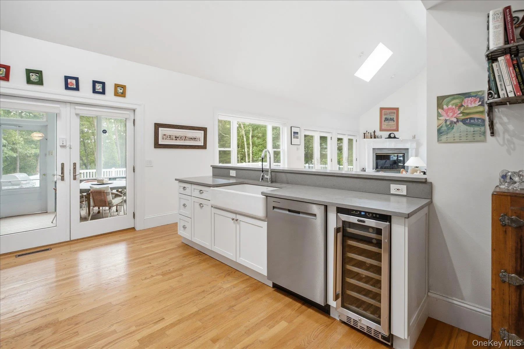 90 Lakeside Lane, Southampton, NY, 4 Bedrooms Bedrooms, 9 Rooms Rooms,3 BathroomsBathrooms,Residential,For Rent,Lakeside,0,1026057 90 Lakeside Lane, Southampton, NY, 4 Bedrooms Bedrooms, 9 Rooms Rooms,3 BathroomsBathrooms,Residential,For Rent,Lakeside,0,1026057