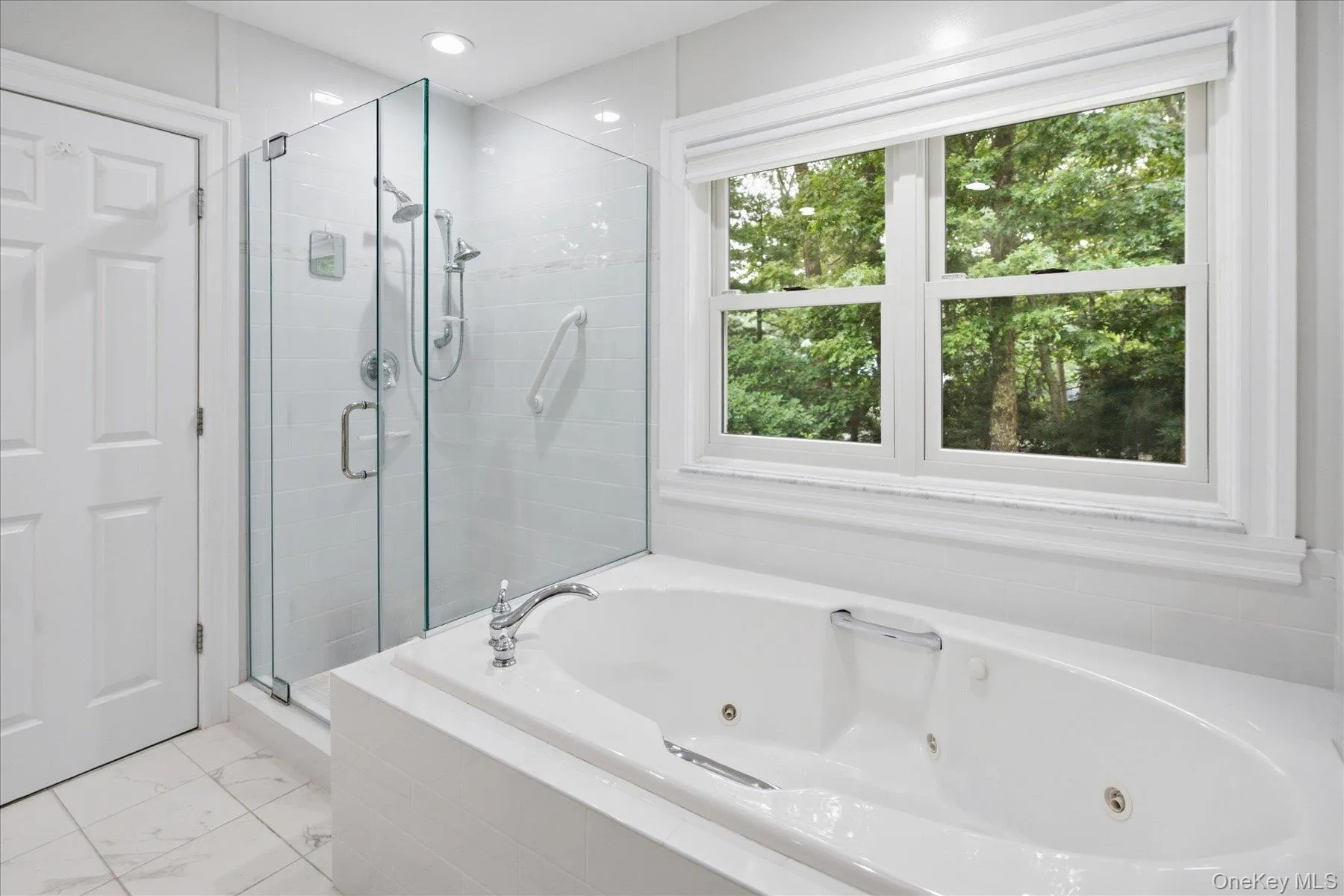 90 Lakeside Lane, Southampton, NY, 4 Bedrooms Bedrooms, 9 Rooms Rooms,3 BathroomsBathrooms,Residential,For Rent,Lakeside,0,1026057 90 Lakeside Lane, Southampton, NY, 4 Bedrooms Bedrooms, 9 Rooms Rooms,3 BathroomsBathrooms,Residential,For Rent,Lakeside,0,1026057