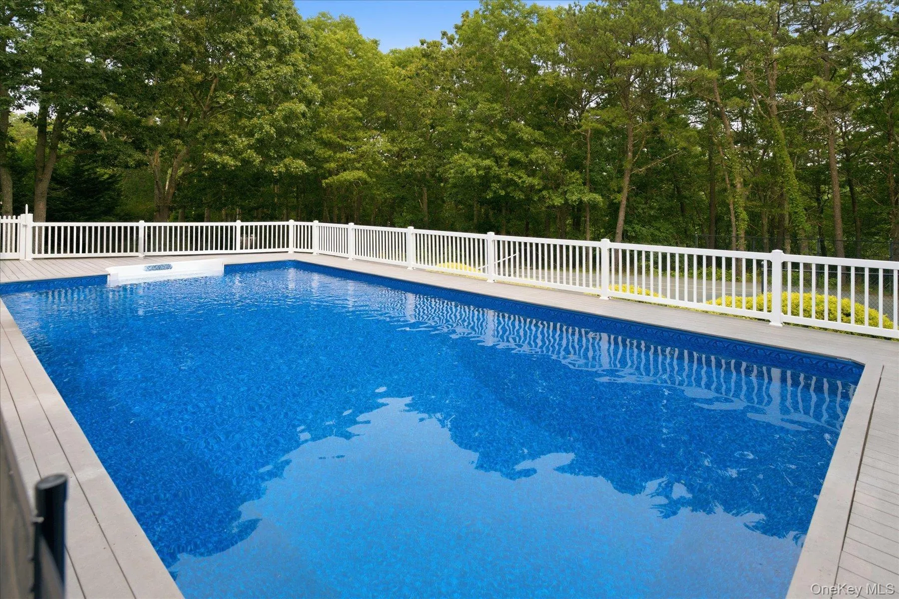 90 Lakeside Lane, Southampton, NY, 4 Bedrooms Bedrooms, 9 Rooms Rooms,3 BathroomsBathrooms,Residential,For Rent,Lakeside,0,1026057 90 Lakeside Lane, Southampton, NY, 4 Bedrooms Bedrooms, 9 Rooms Rooms,3 BathroomsBathrooms,Residential,For Rent,Lakeside,0,1026057