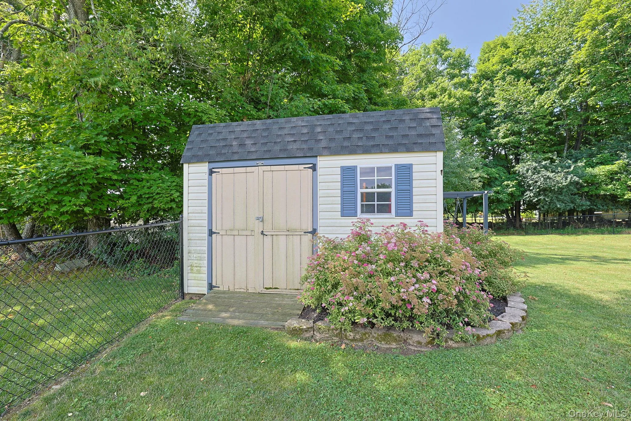 3 Sharon Drive, Middletown, NY, 3 Bedrooms Bedrooms, 8 Rooms Rooms,1 BathroomBathrooms,Residential,For Rent,Sharon,0,1026058 3 Sharon Drive, Middletown, NY, 3 Bedrooms Bedrooms, 8 Rooms Rooms,1 BathroomBathrooms,Residential,For Rent,Sharon,0,1026058