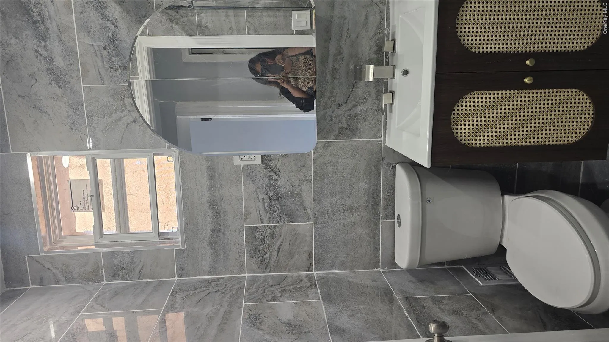 8841 161st Street, New York, NY, 3 Bedrooms Bedrooms, 6 Rooms Rooms,1 BathroomBathrooms,Residential Lease,For Rent,161st,0,1026061 8841 161st Street, New York, NY, 3 Bedrooms Bedrooms, 6 Rooms Rooms,1 BathroomBathrooms,Residential Lease,For Rent,161st,0,1026061