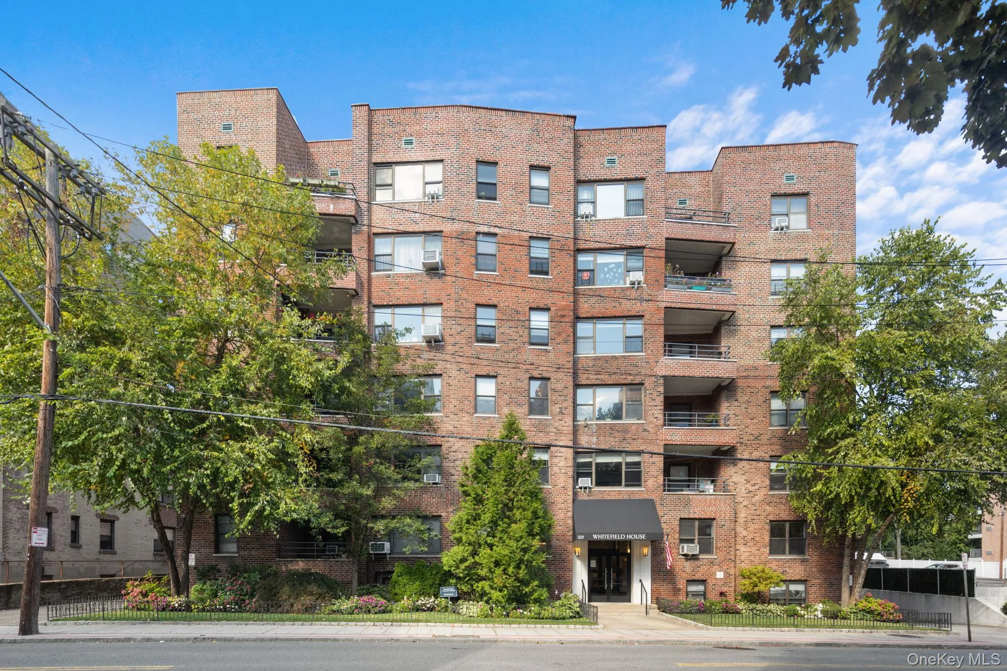 325 Main Street, White Plains, NY, 3 Bedrooms Bedrooms, 8 Rooms Rooms,2 BathroomsBathrooms,Residential,For Rent,Main,0,1026066 325 Main Street, White Plains, NY, 3 Bedrooms Bedrooms, 8 Rooms Rooms,2 BathroomsBathrooms,Residential,For Rent,Main,0,1026066