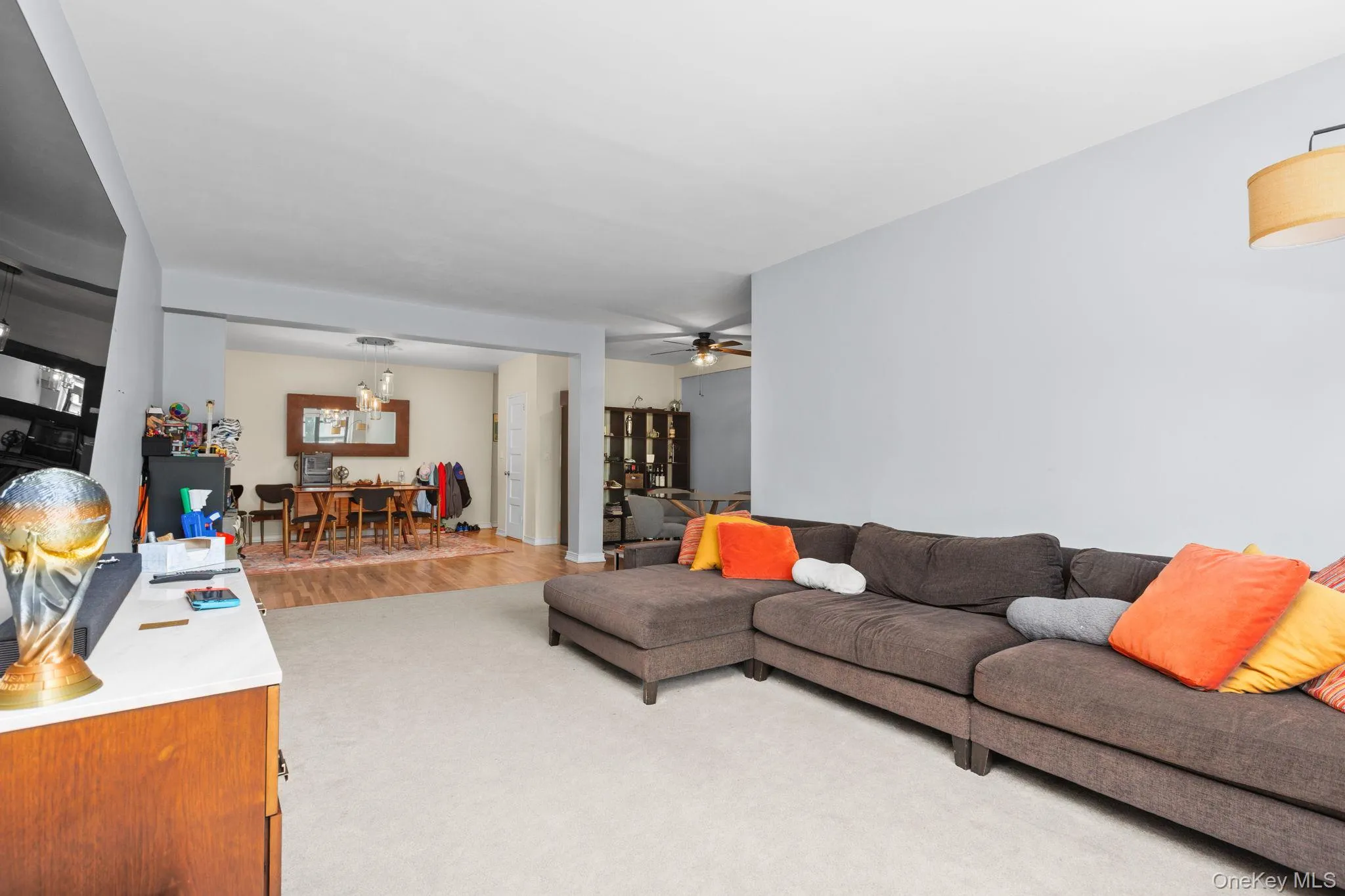 325 Main Street, White Plains, NY, 3 Bedrooms Bedrooms, 8 Rooms Rooms,2 BathroomsBathrooms,Residential,For Rent,Main,0,1026066 325 Main Street, White Plains, NY, 3 Bedrooms Bedrooms, 8 Rooms Rooms,2 BathroomsBathrooms,Residential,For Rent,Main,0,1026066