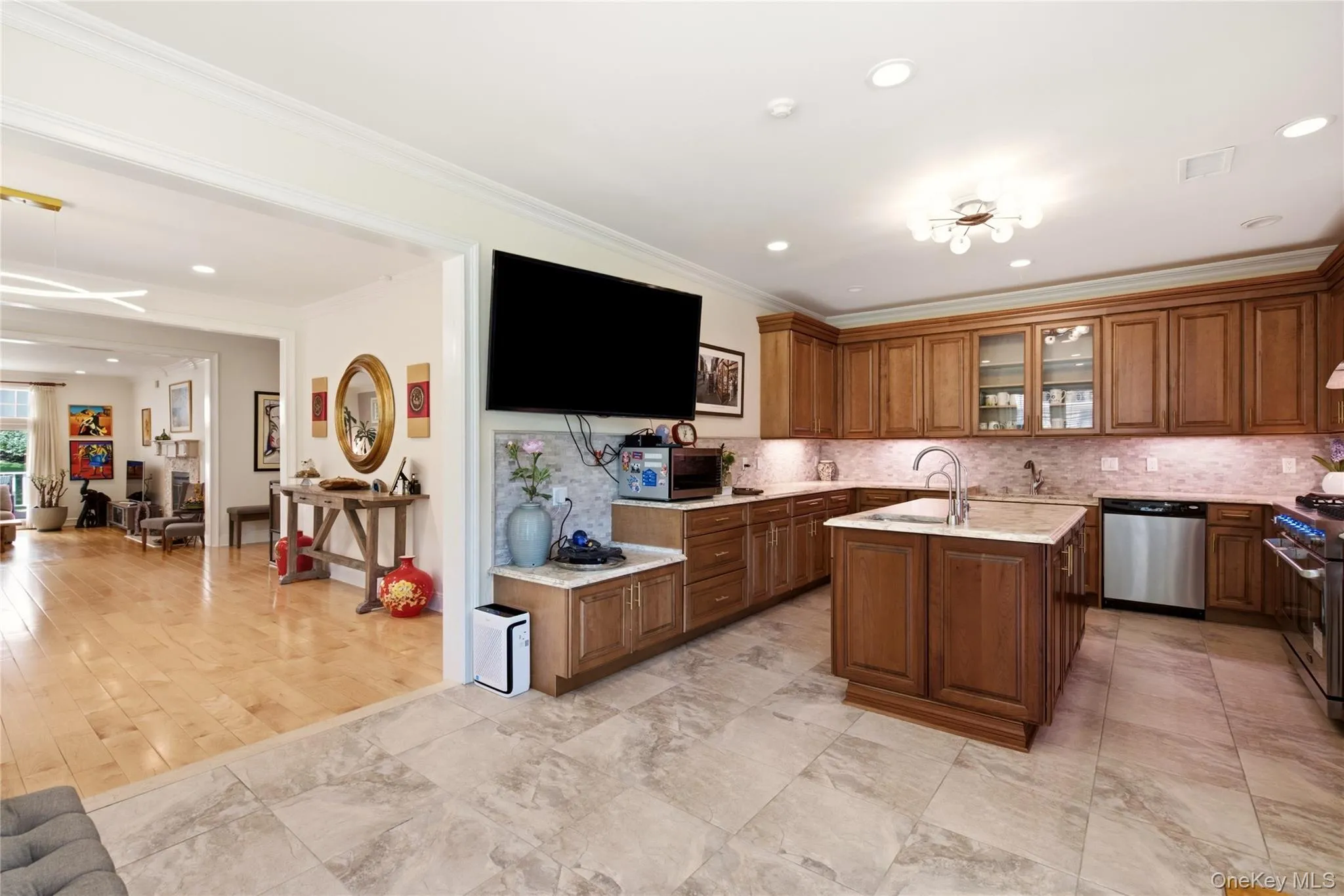 Kitchen Open to Dining Room Kitchen Open to Dining Room
