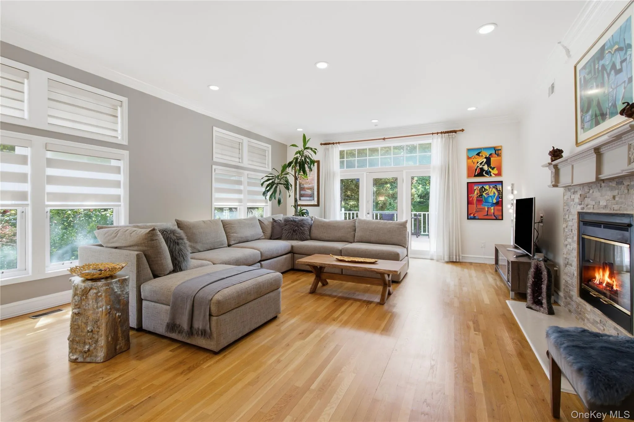 Living with with Hardwood Floors Living with with Hardwood Floors