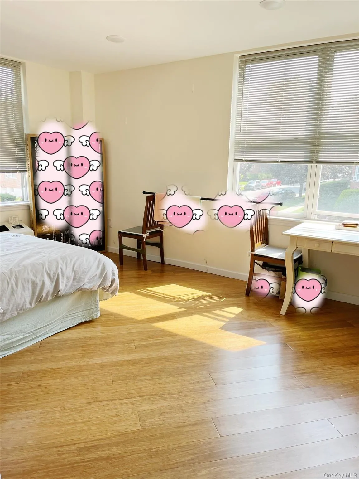55 Middle Neck Road, North Hempstead, NY, 2 Bedrooms Bedrooms, 4 Rooms Rooms,2 BathroomsBathrooms,Residential Lease,For Rent,Middle Neck,0,1026070 55 Middle Neck Road, North Hempstead, NY, 2 Bedrooms Bedrooms, 4 Rooms Rooms,2 BathroomsBathrooms,Residential Lease,For Rent,Middle Neck,0,1026070
