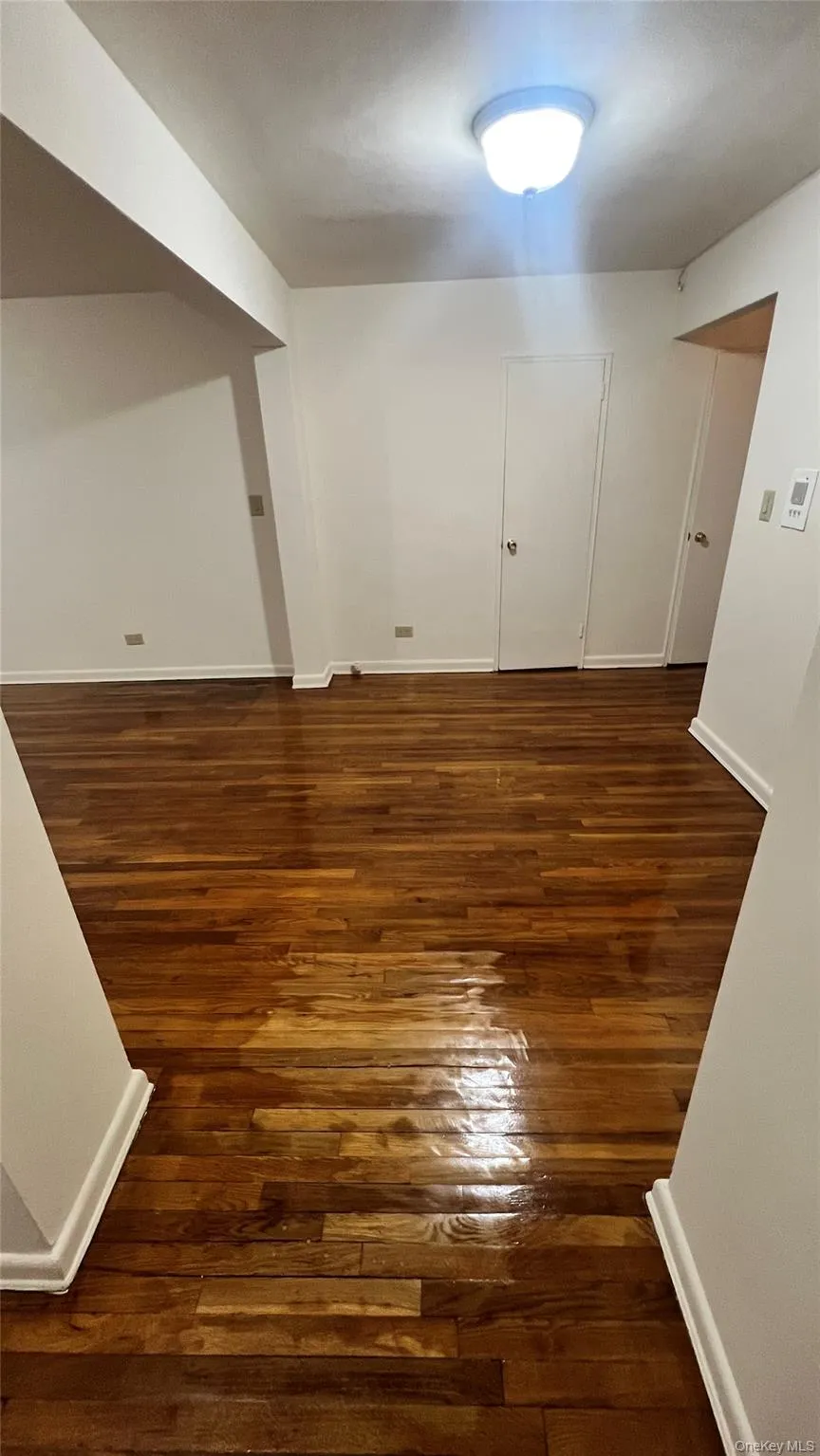 89-20 55th Avenue, New York, NY, 2 Bedrooms Bedrooms, 3 Rooms Rooms,1 BathroomBathrooms,Residential Lease,For Rent,55th,0,1026079 89-20 55th Avenue, New York, NY, 2 Bedrooms Bedrooms, 3 Rooms Rooms,1 BathroomBathrooms,Residential Lease,For Rent,55th,0,1026079