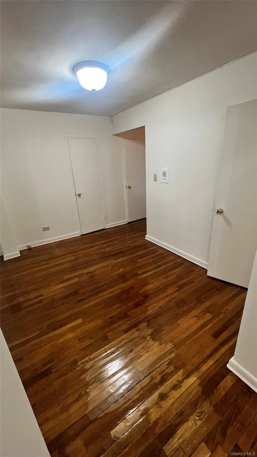 89-20 55th Avenue, New York, NY, 2 Bedrooms Bedrooms, 3 Rooms Rooms,1 BathroomBathrooms,Residential Lease,For Rent,55th,0,1026079 89-20 55th Avenue, New York, NY, 2 Bedrooms Bedrooms, 3 Rooms Rooms,1 BathroomBathrooms,Residential Lease,For Rent,55th,0,1026079