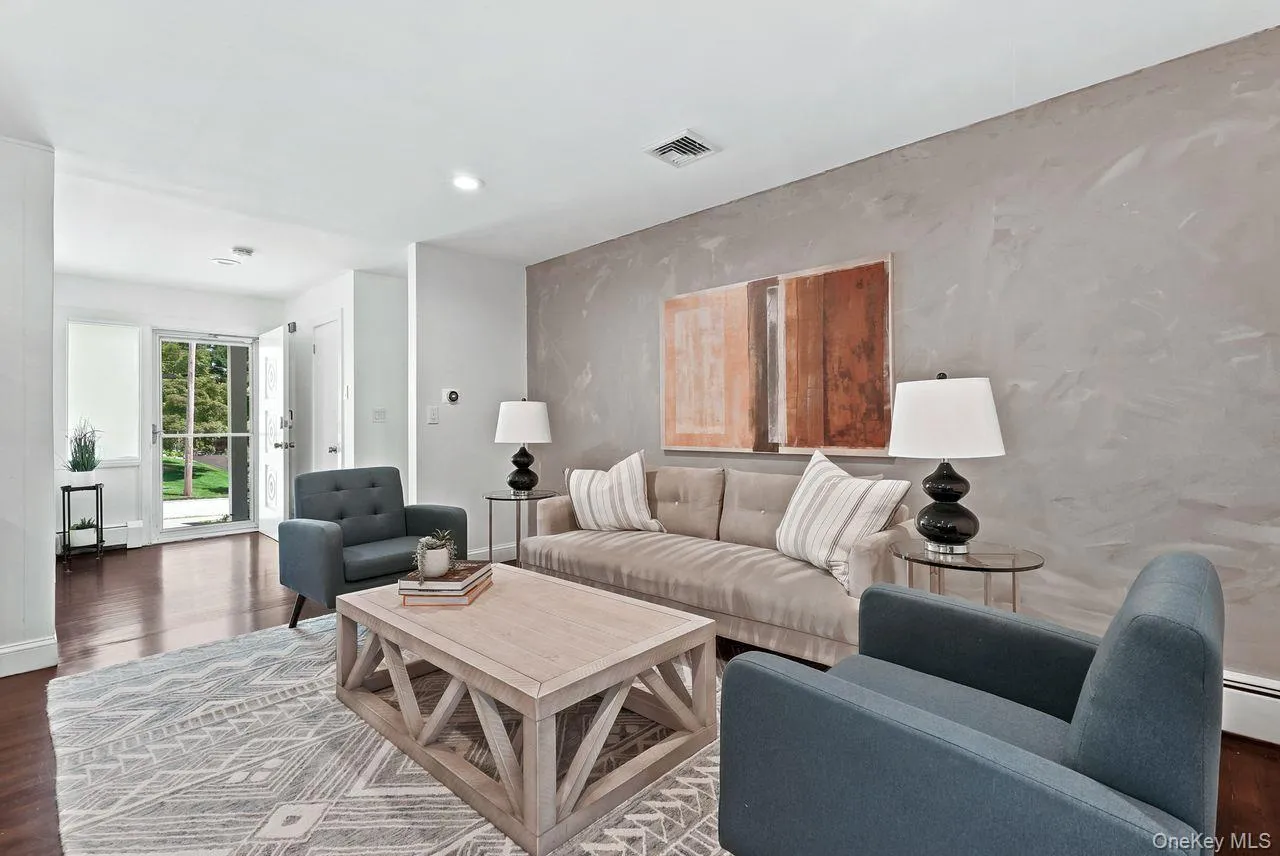 5 Deer Meadow Drive, Clarkstown, NY, 4 Bedrooms Bedrooms, 10 Rooms Rooms,2 BathroomsBathrooms,Residential,For Rent,Deer Meadow,0,1026080 5 Deer Meadow Drive, Clarkstown, NY, 4 Bedrooms Bedrooms, 10 Rooms Rooms,2 BathroomsBathrooms,Residential,For Rent,Deer Meadow,0,1026080