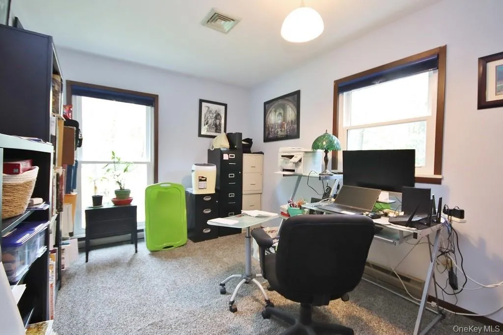 5 Drake Lane, Thompson, NY, 3 Bedrooms Bedrooms, 6 Rooms Rooms,2 BathroomsBathrooms,Residential,For Rent,Drake,0,1026090 5 Drake Lane, Thompson, NY, 3 Bedrooms Bedrooms, 6 Rooms Rooms,2 BathroomsBathrooms,Residential,For Rent,Drake,0,1026090