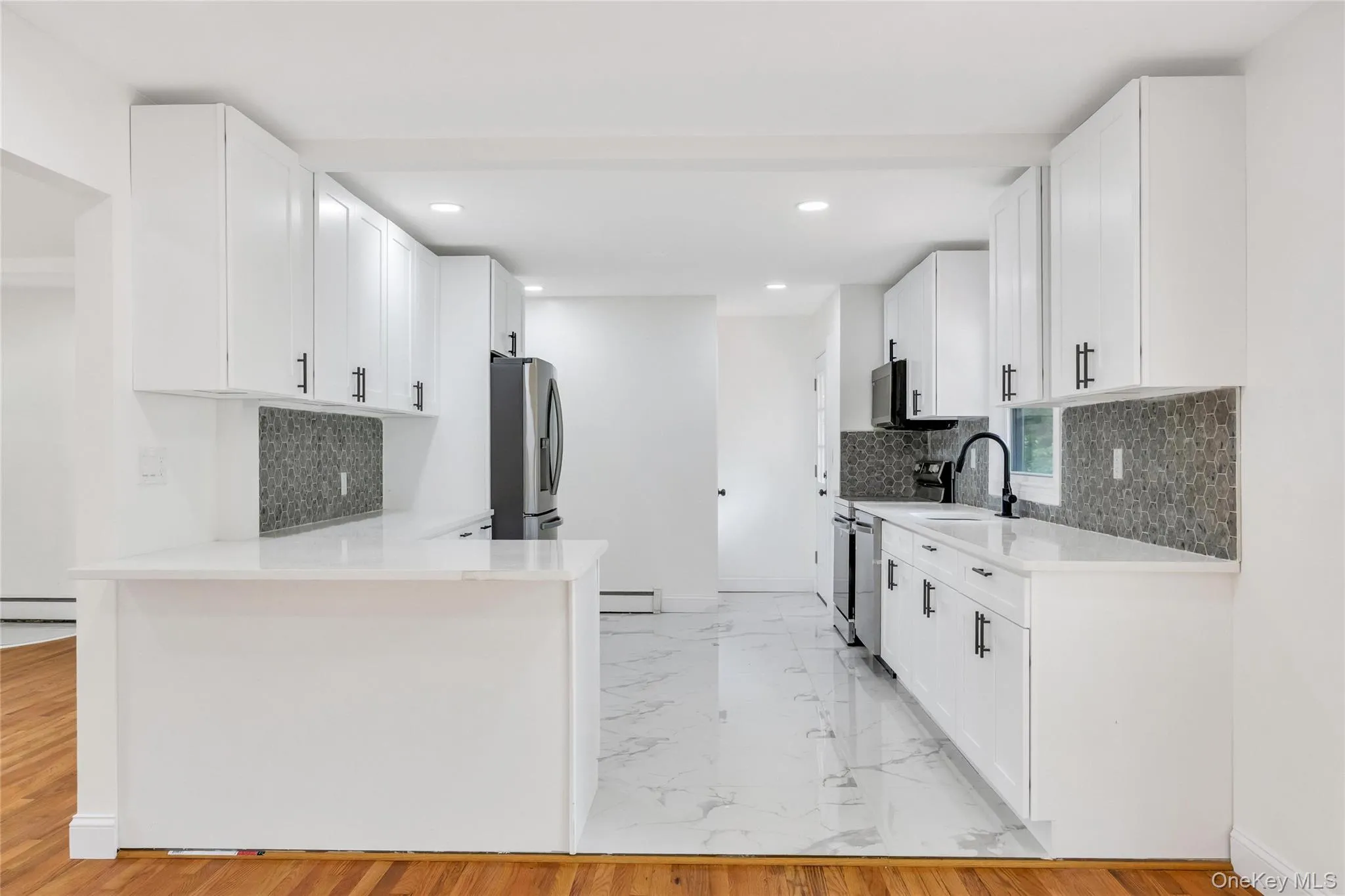 499 Silver Street, West Babylon, NY, 3 Bedrooms Bedrooms, 9 Rooms Rooms,3 BathroomsBathrooms,Residential,For Rent,Silver,0,1026091 499 Silver Street, West Babylon, NY, 3 Bedrooms Bedrooms, 9 Rooms Rooms,3 BathroomsBathrooms,Residential,For Rent,Silver,0,1026091