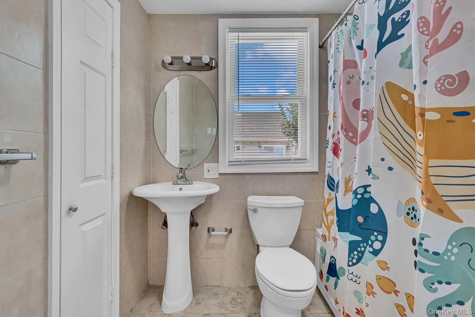75 2nd Avenue, Hempstead, NY, 4 Bedrooms Bedrooms, 8 Rooms Rooms,3 BathroomsBathrooms,Residential,For Rent,2nd,0,1026093 75 2nd Avenue, Hempstead, NY, 4 Bedrooms Bedrooms, 8 Rooms Rooms,3 BathroomsBathrooms,Residential,For Rent,2nd,0,1026093