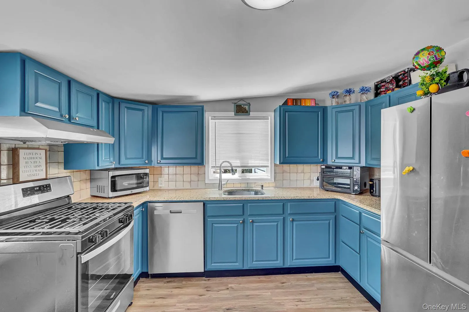75 2nd Avenue, Hempstead, NY, 4 Bedrooms Bedrooms, 8 Rooms Rooms,3 BathroomsBathrooms,Residential,For Rent,2nd,0,1026093 75 2nd Avenue, Hempstead, NY, 4 Bedrooms Bedrooms, 8 Rooms Rooms,3 BathroomsBathrooms,Residential,For Rent,2nd,0,1026093