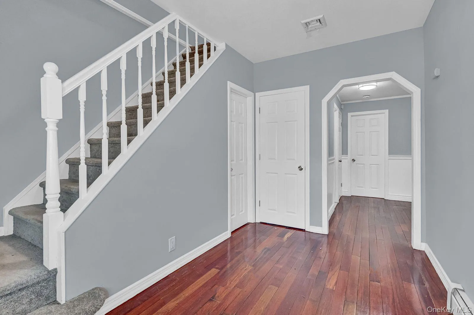 75 2nd Avenue, Hempstead, NY, 4 Bedrooms Bedrooms, 8 Rooms Rooms,3 BathroomsBathrooms,Residential,For Rent,2nd,0,1026093 75 2nd Avenue, Hempstead, NY, 4 Bedrooms Bedrooms, 8 Rooms Rooms,3 BathroomsBathrooms,Residential,For Rent,2nd,0,1026093
