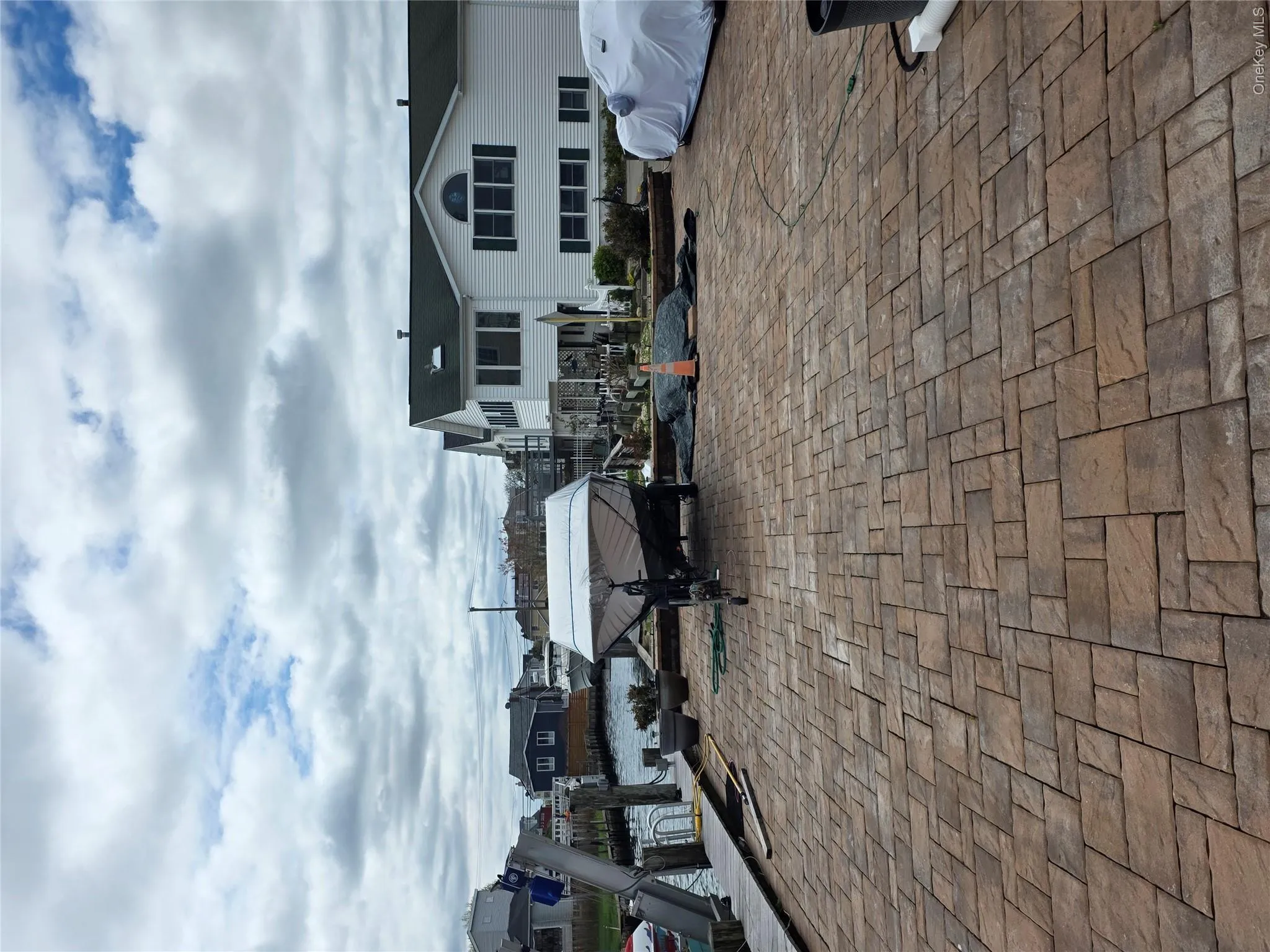 75 Yacht Club Road, Babylon, NY, 4 Bedrooms Bedrooms, 7 Rooms Rooms,4 BathroomsBathrooms,Residential,For Rent,Yacht Club,0,1026094 75 Yacht Club Road, Babylon, NY, 4 Bedrooms Bedrooms, 7 Rooms Rooms,4 BathroomsBathrooms,Residential,For Rent,Yacht Club,0,1026094