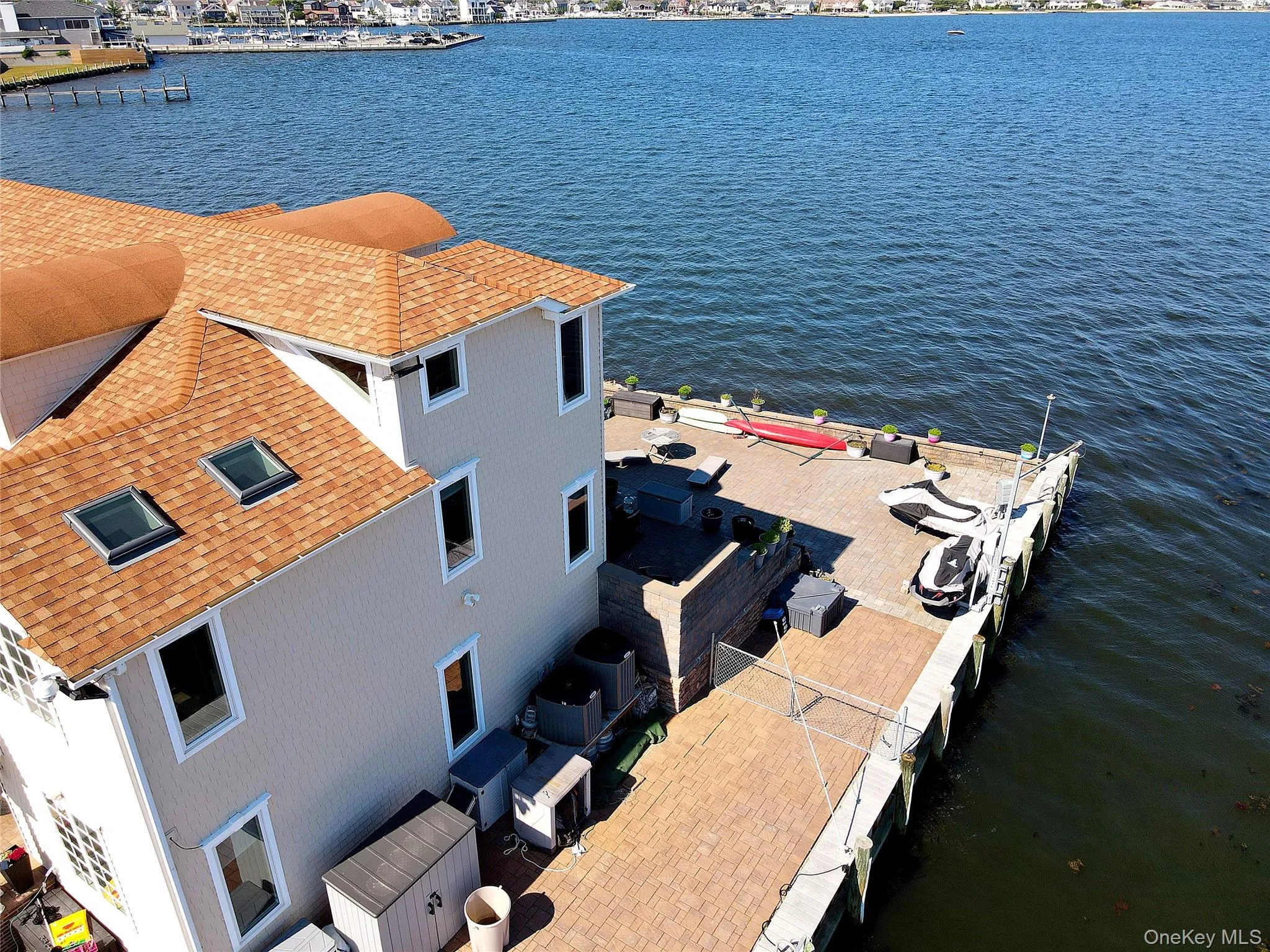 75 Yacht Club Road, Babylon, NY, 4 Bedrooms Bedrooms, 7 Rooms Rooms,4 BathroomsBathrooms,Residential,For Rent,Yacht Club,0,1026094 75 Yacht Club Road, Babylon, NY, 4 Bedrooms Bedrooms, 7 Rooms Rooms,4 BathroomsBathrooms,Residential,For Rent,Yacht Club,0,1026094