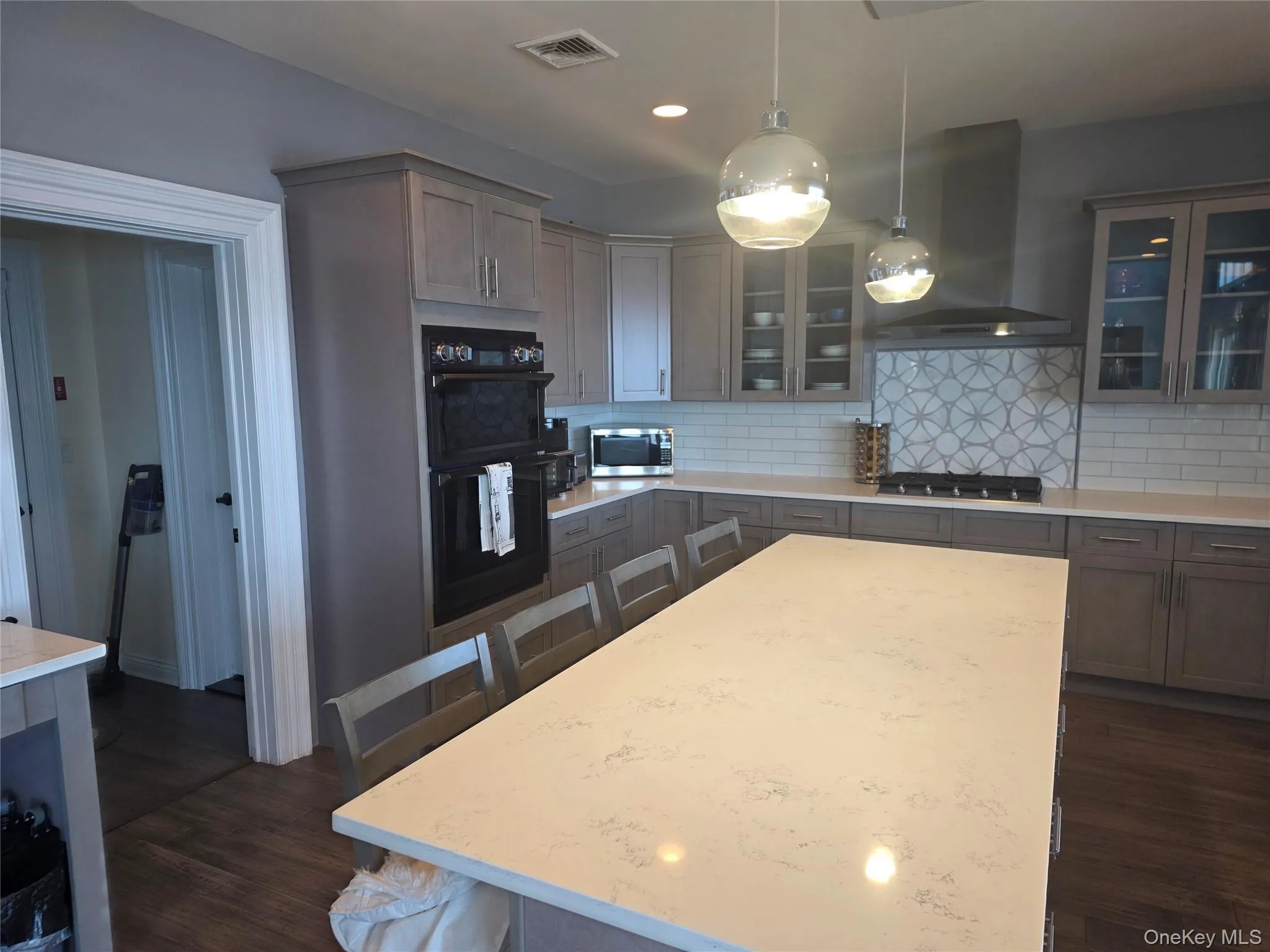75 Yacht Club Road, Babylon, NY, 4 Bedrooms Bedrooms, 7 Rooms Rooms,4 BathroomsBathrooms,Residential,For Rent,Yacht Club,0,1026094 75 Yacht Club Road, Babylon, NY, 4 Bedrooms Bedrooms, 7 Rooms Rooms,4 BathroomsBathrooms,Residential,For Rent,Yacht Club,0,1026094
