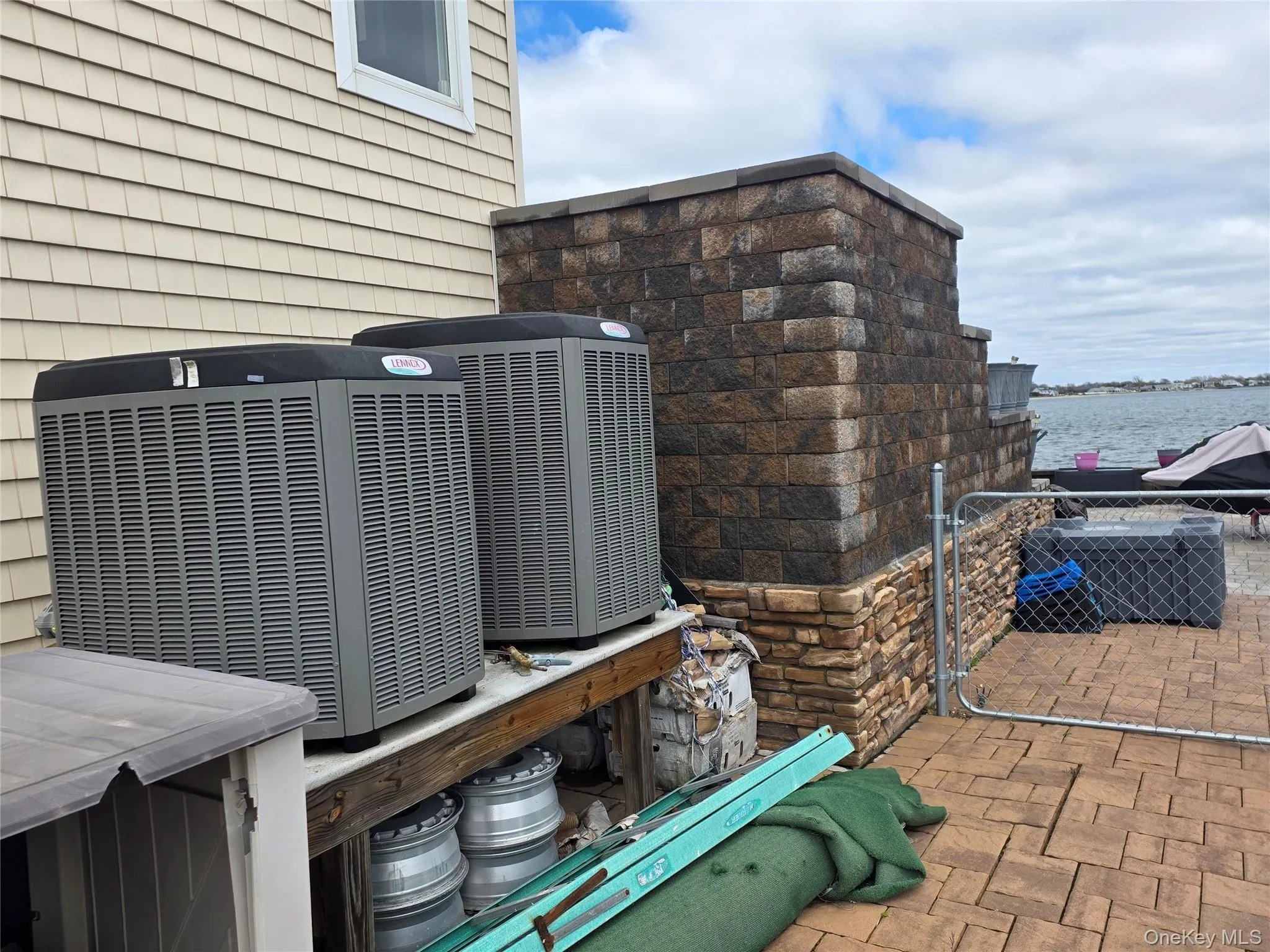 75 Yacht Club Road, Babylon, NY, 4 Bedrooms Bedrooms, 7 Rooms Rooms,4 BathroomsBathrooms,Residential,For Rent,Yacht Club,0,1026094 75 Yacht Club Road, Babylon, NY, 4 Bedrooms Bedrooms, 7 Rooms Rooms,4 BathroomsBathrooms,Residential,For Rent,Yacht Club,0,1026094