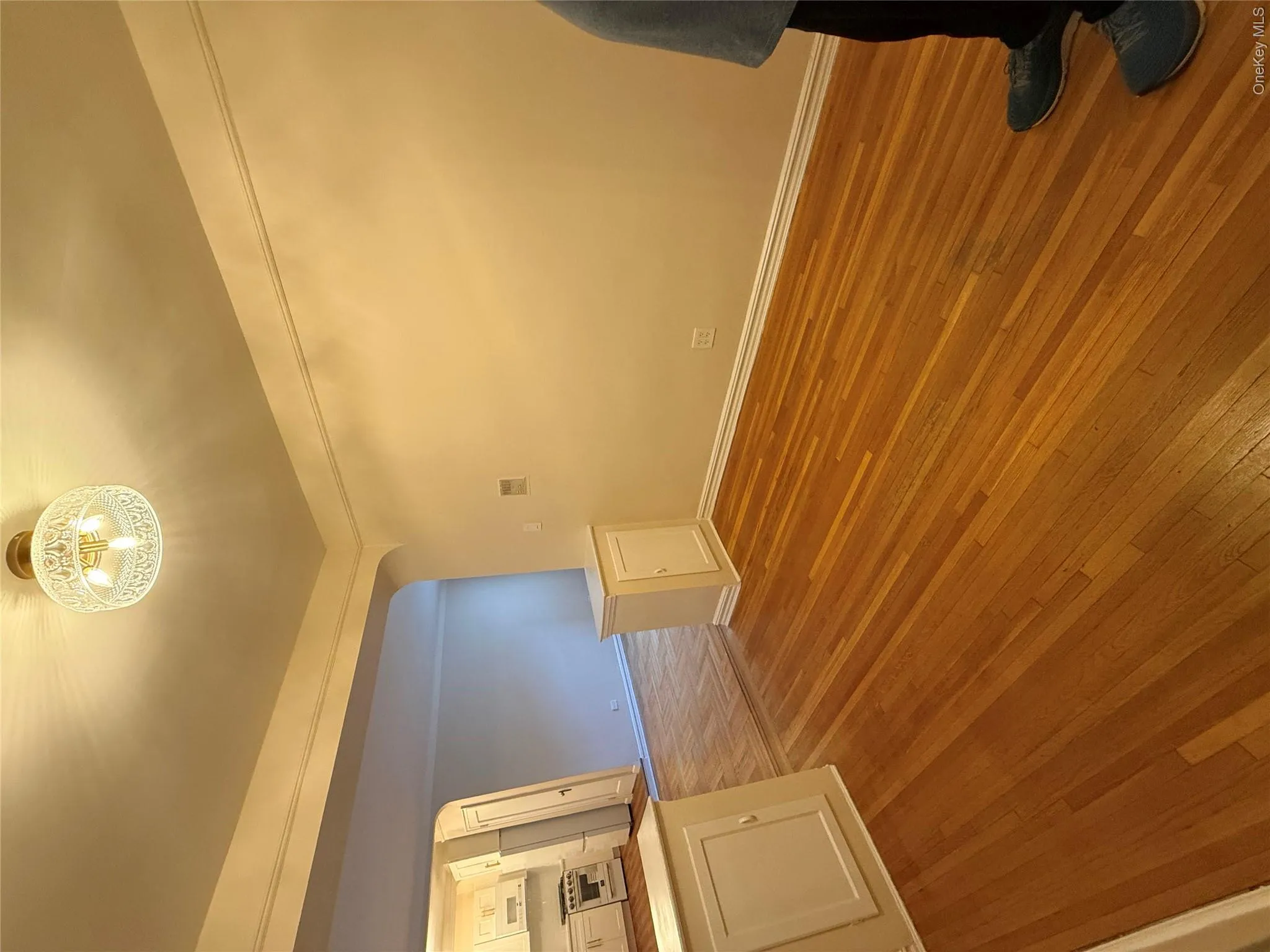 99-45 67 Road, New York, NY, 3 Rooms Rooms,1 BathroomBathrooms,Residential Lease,For Rent,67,0,1026095 99-45 67 Road, New York, NY, 3 Rooms Rooms,1 BathroomBathrooms,Residential Lease,For Rent,67,0,1026095