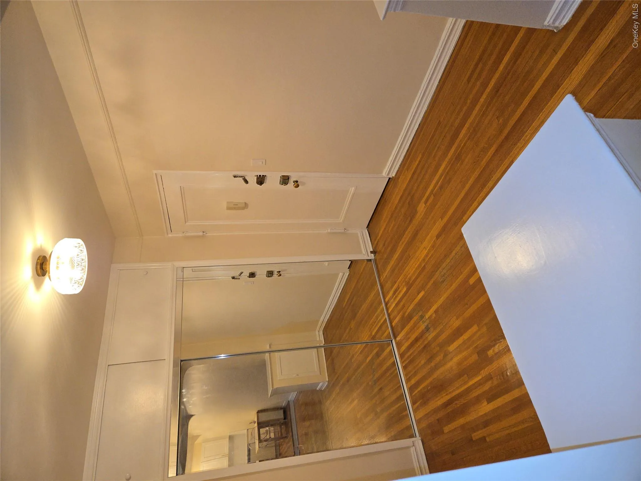 99-45 67 Road, New York, NY, 3 Rooms Rooms,1 BathroomBathrooms,Residential Lease,For Rent,67,0,1026095 99-45 67 Road, New York, NY, 3 Rooms Rooms,1 BathroomBathrooms,Residential Lease,For Rent,67,0,1026095
