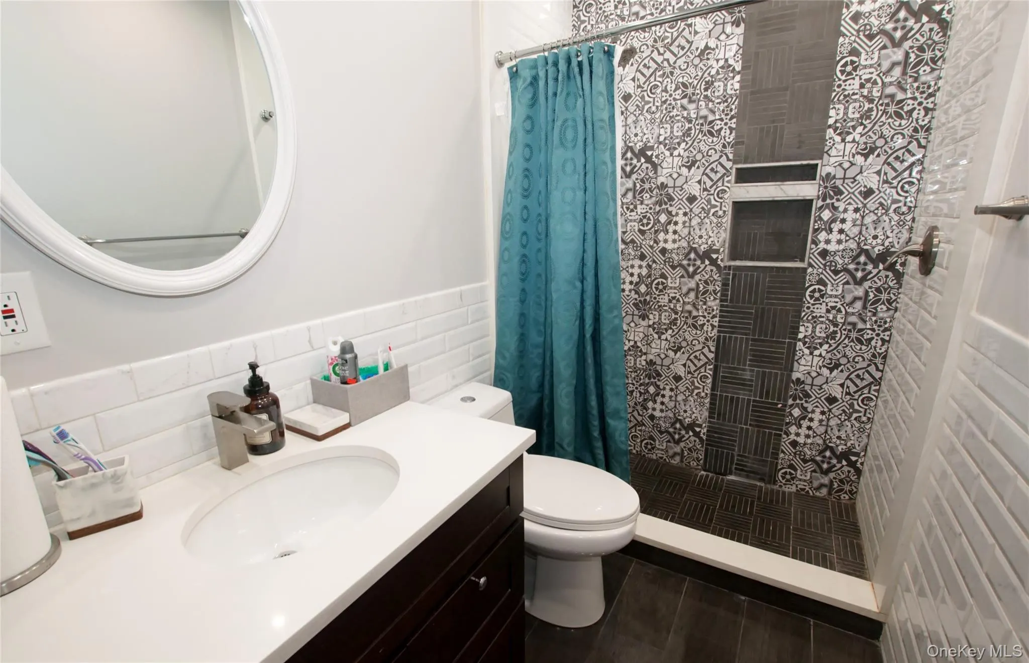278 Long Beach Avenue, Hempstead, NY, 6 Bedrooms Bedrooms, 10 Rooms Rooms,5 BathroomsBathrooms,Residential,For Rent,Long Beach,0,1026100 278 Long Beach Avenue, Hempstead, NY, 6 Bedrooms Bedrooms, 10 Rooms Rooms,5 BathroomsBathrooms,Residential,For Rent,Long Beach,0,1026100