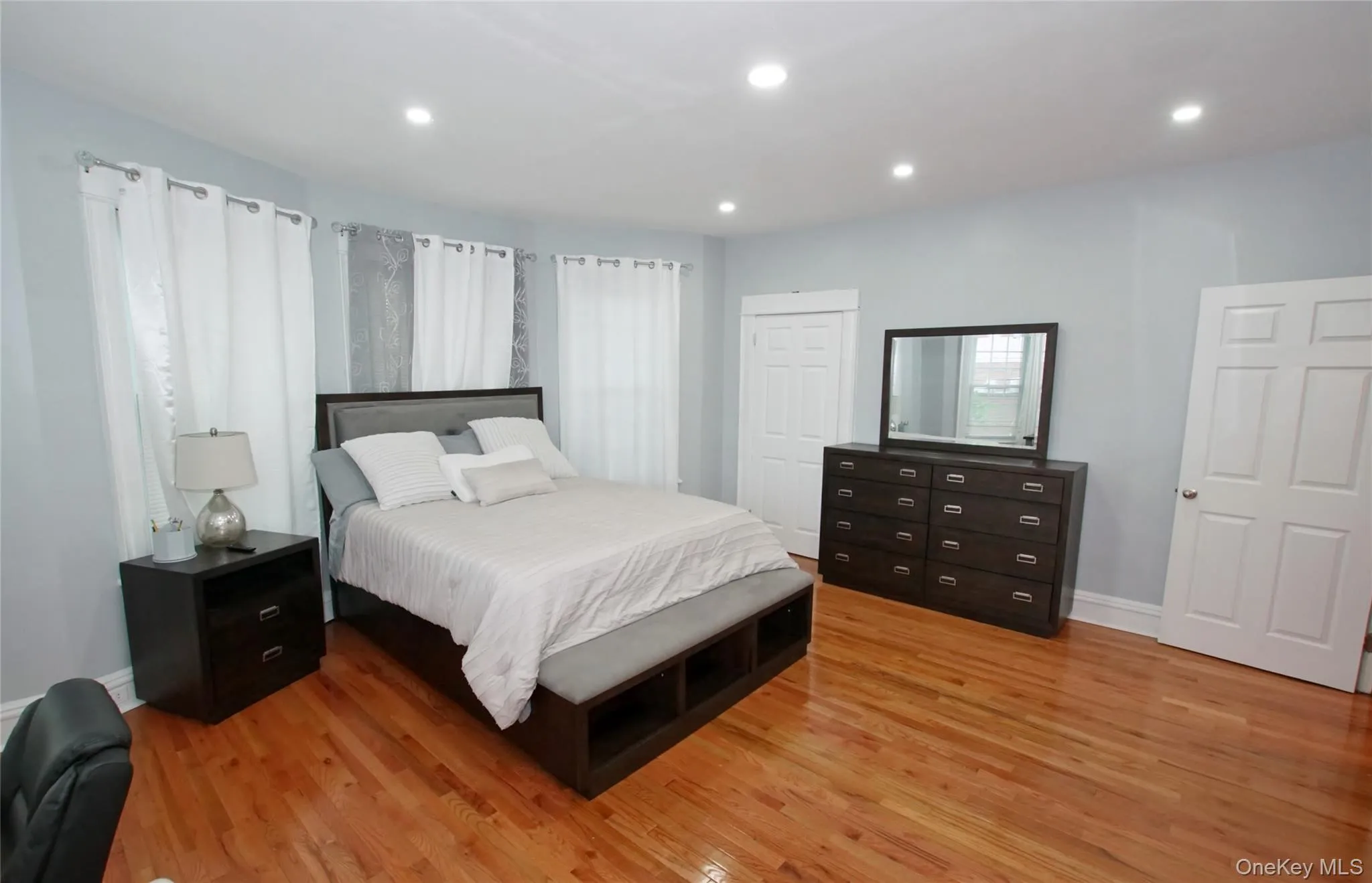278 Long Beach Avenue, Hempstead, NY, 6 Bedrooms Bedrooms, 10 Rooms Rooms,5 BathroomsBathrooms,Residential,For Rent,Long Beach,0,1026100 278 Long Beach Avenue, Hempstead, NY, 6 Bedrooms Bedrooms, 10 Rooms Rooms,5 BathroomsBathrooms,Residential,For Rent,Long Beach,0,1026100